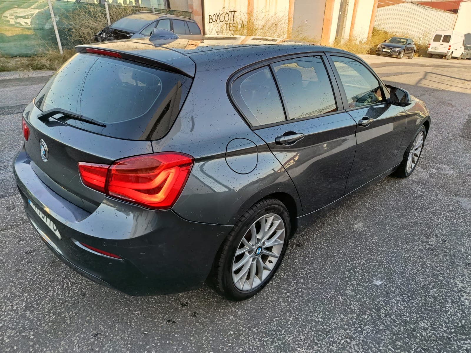 BMW 116 d · Ano 2015 — imagen 4