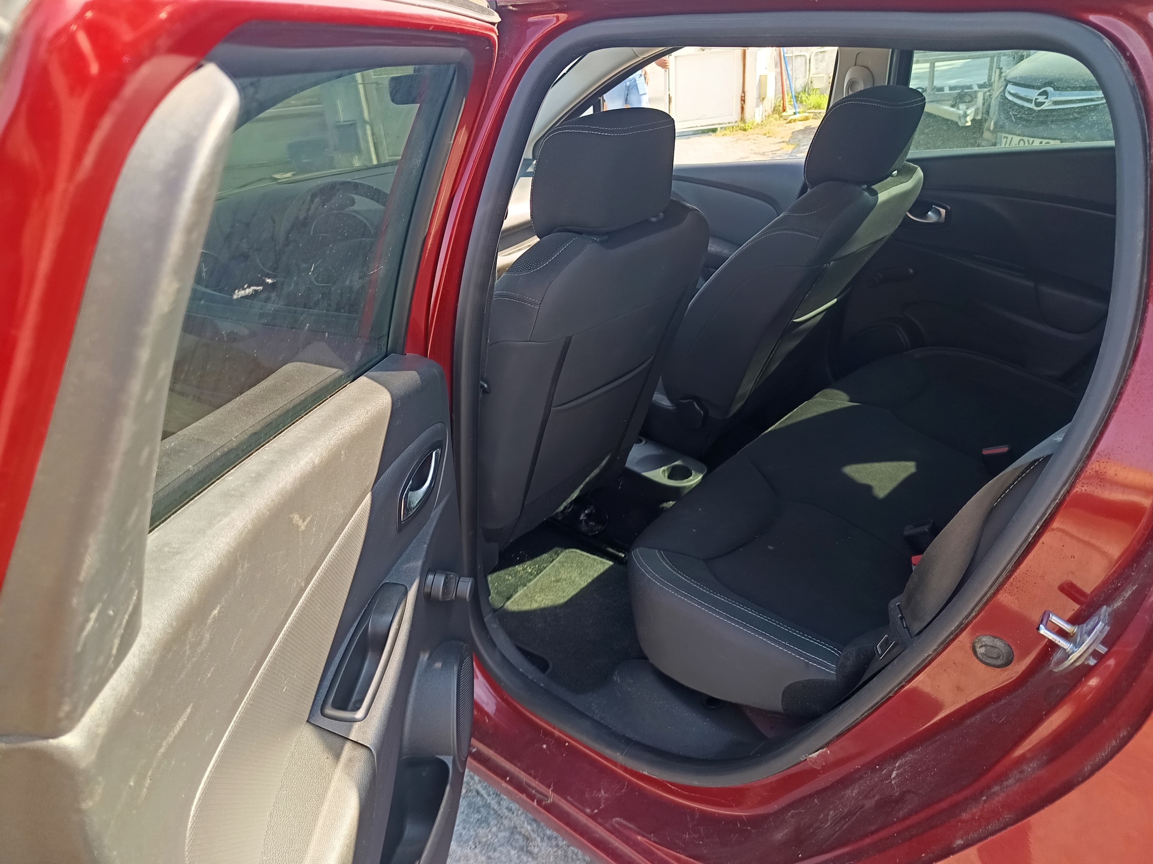 Renault Clio · Ano 2018 — imagen 26