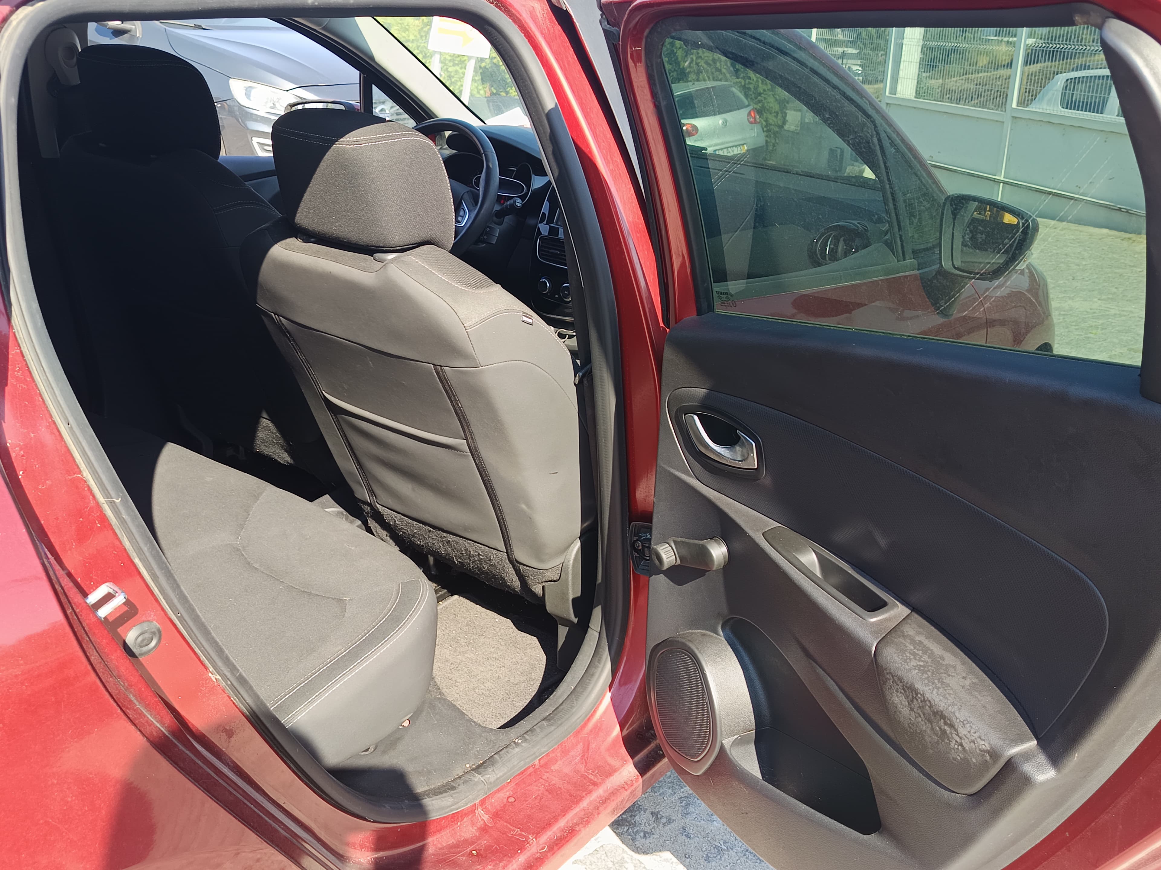 Renault Clio · Ano 2018 — imagen 29