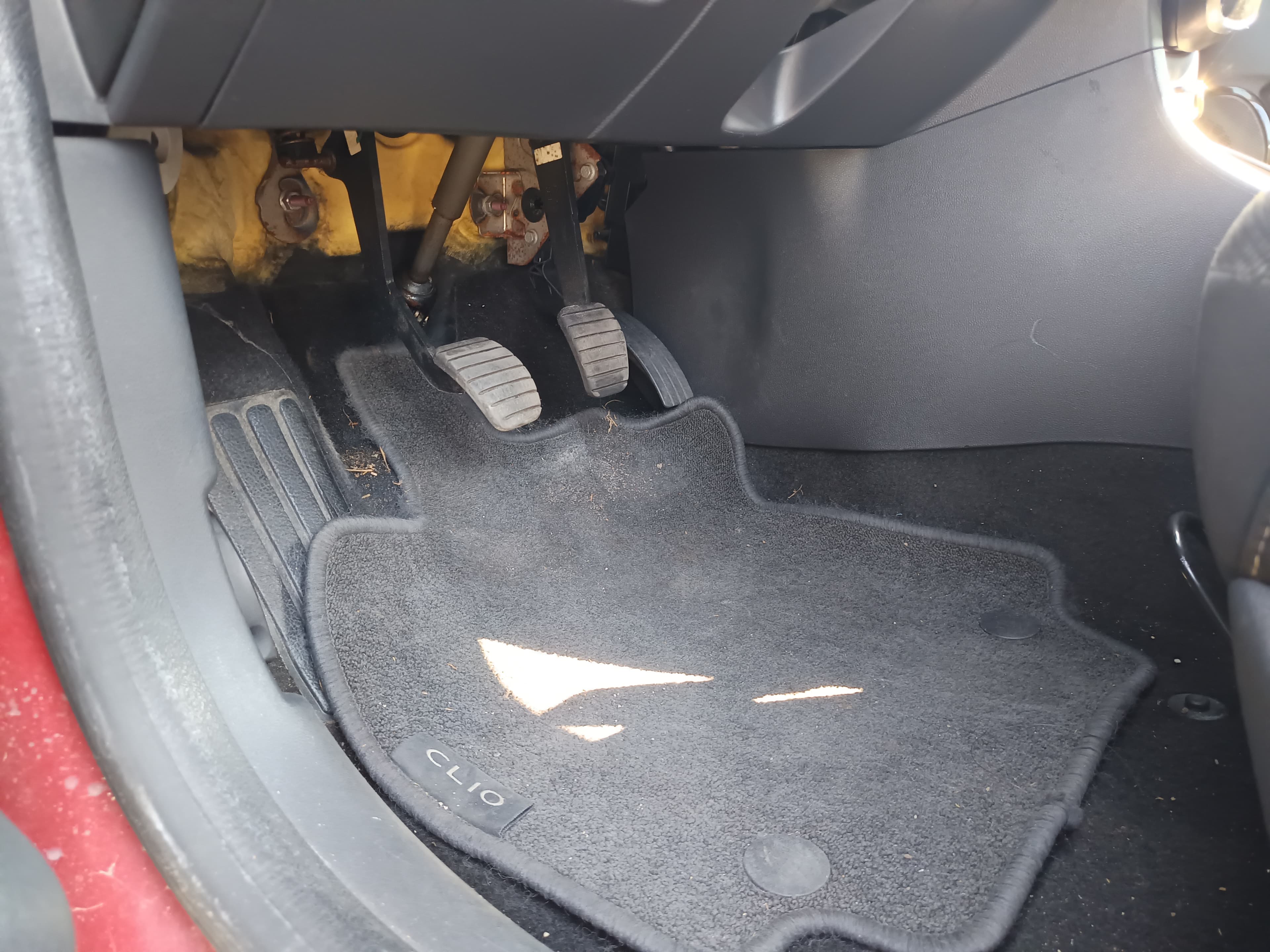 Renault Clio · Ano 2018 — imagen 18