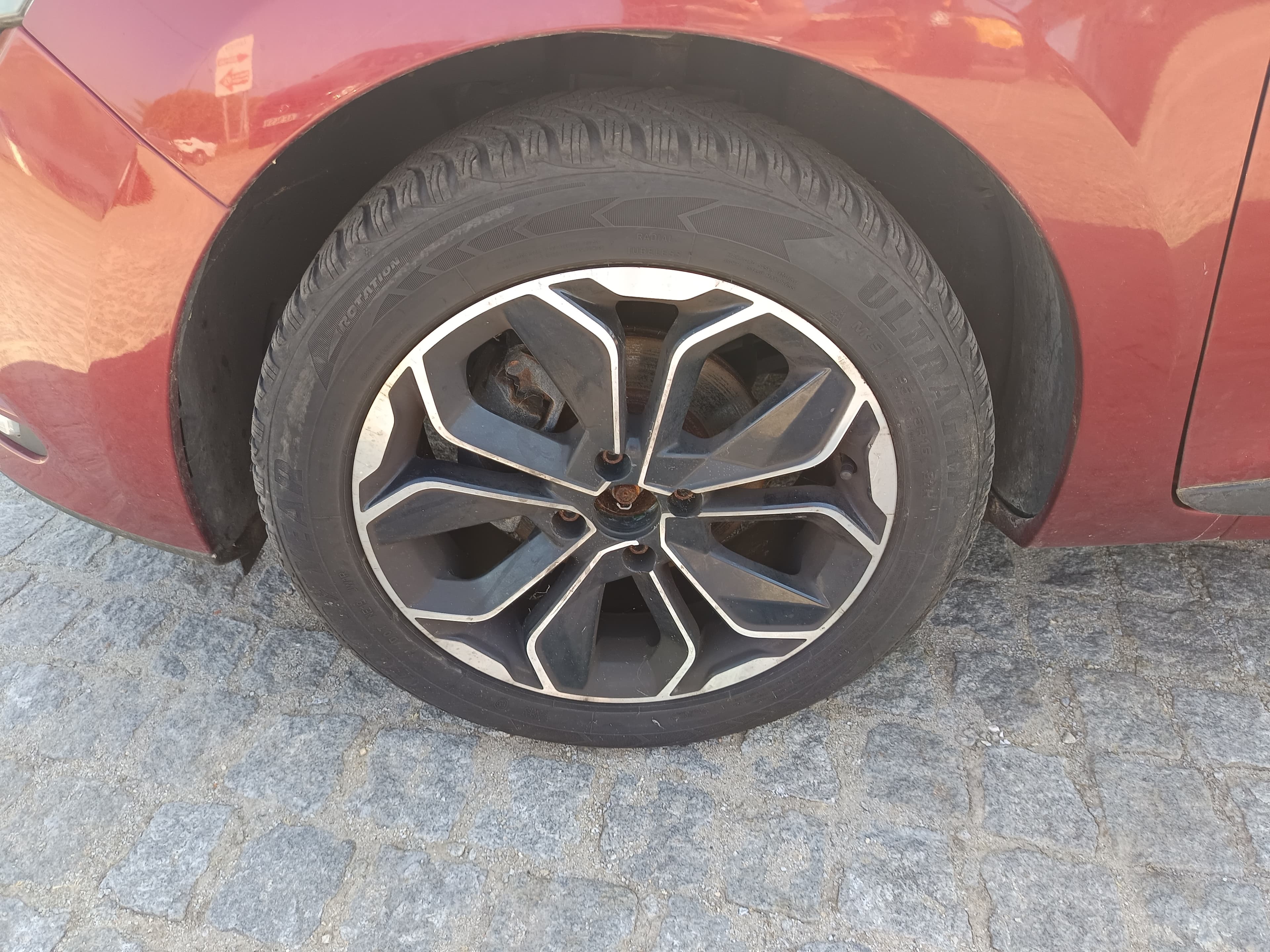 Renault Clio · Ano 2018 — imagen 7
