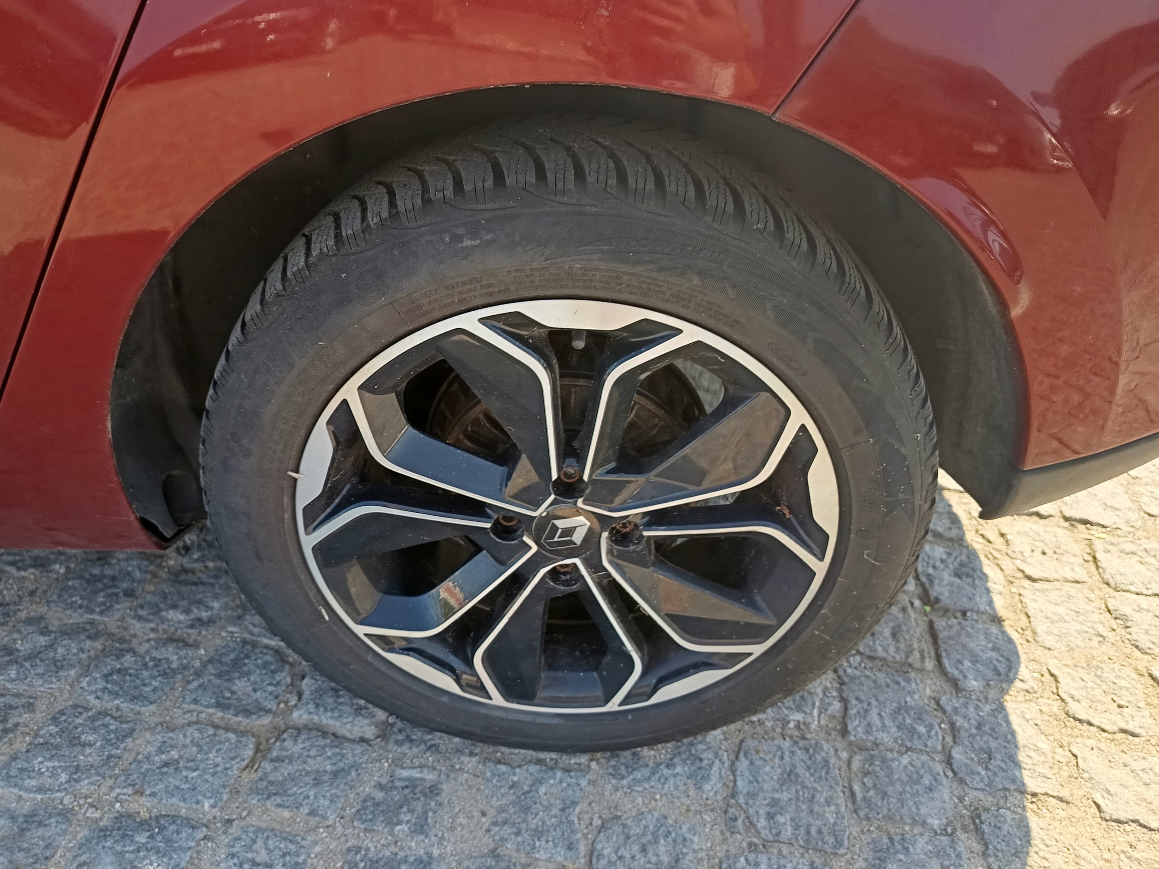 Renault Clio · Ano 2018 — imagen 8