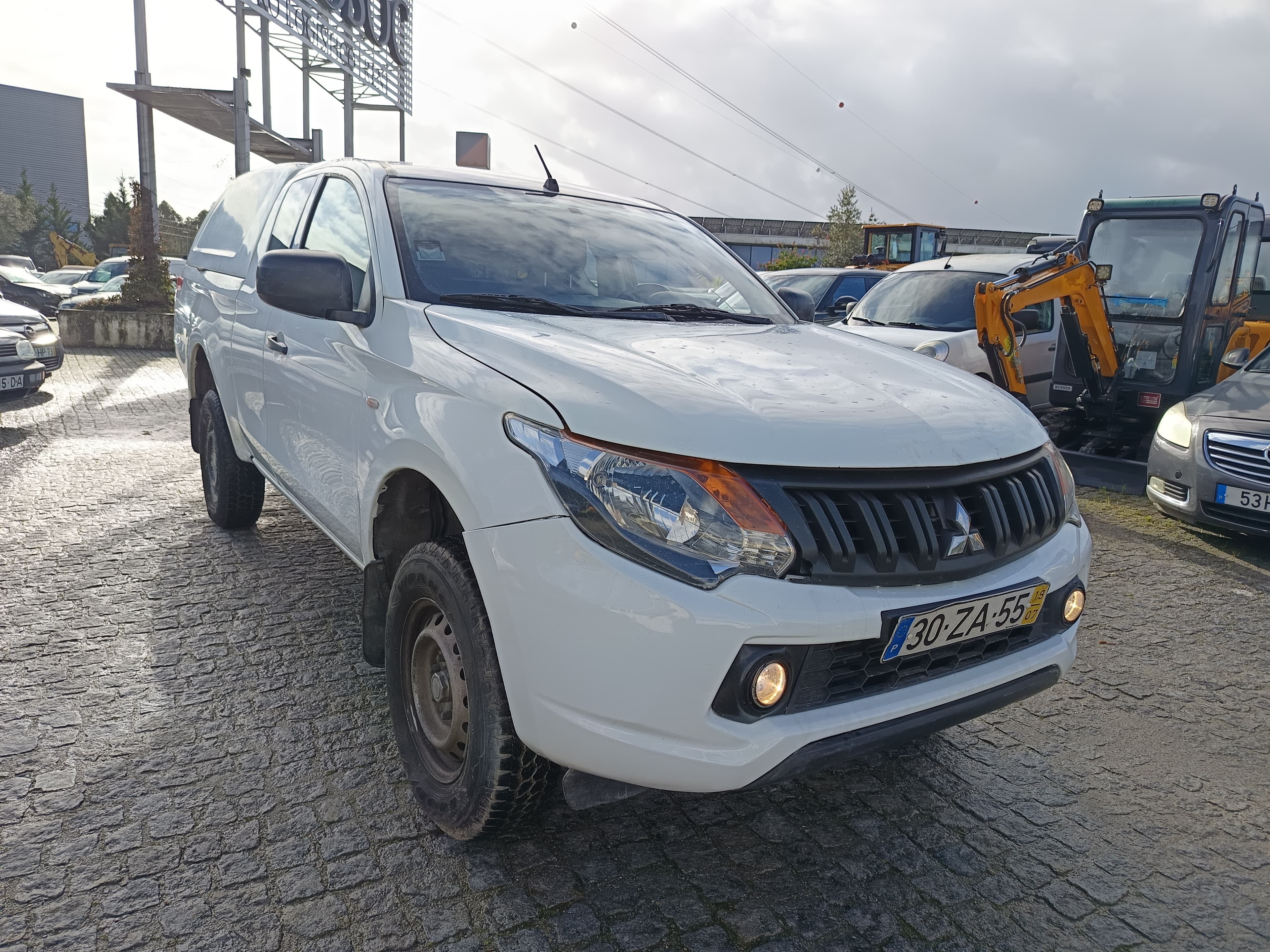 Mitsubishi L200 · Ano 2019 — imagem 3