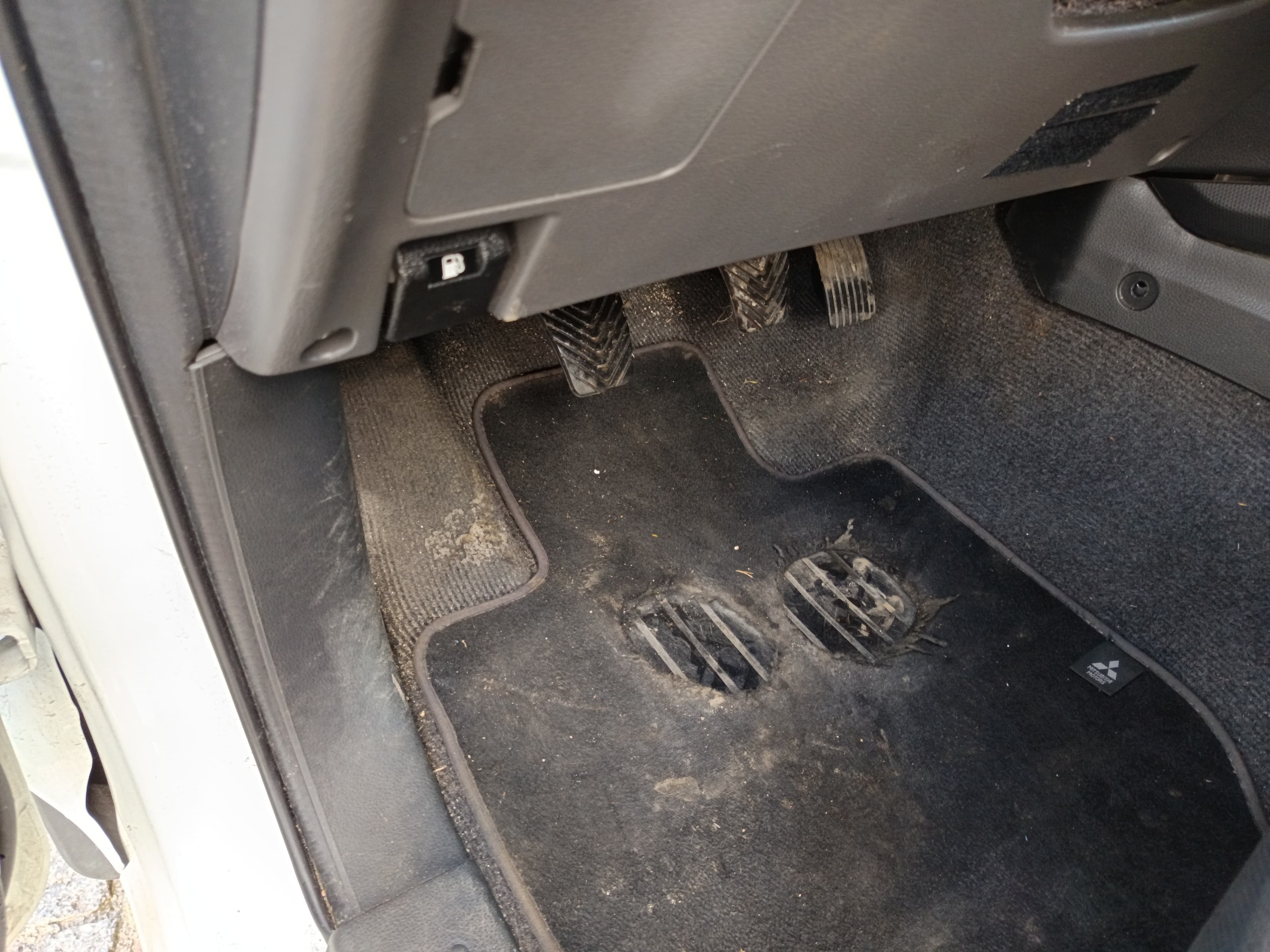 Mitsubishi L200 · Ano 2019 — imagem 28