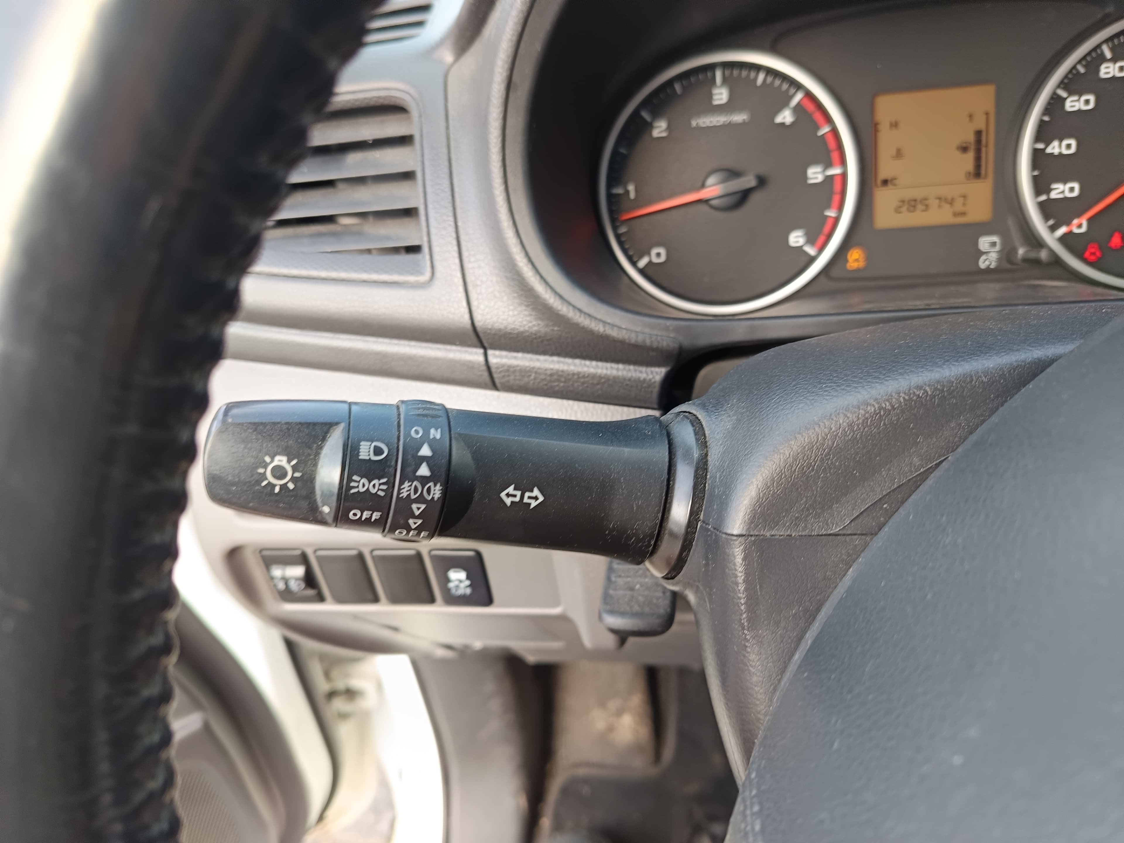 Mitsubishi L200 · Ano 2019 — imagem 38