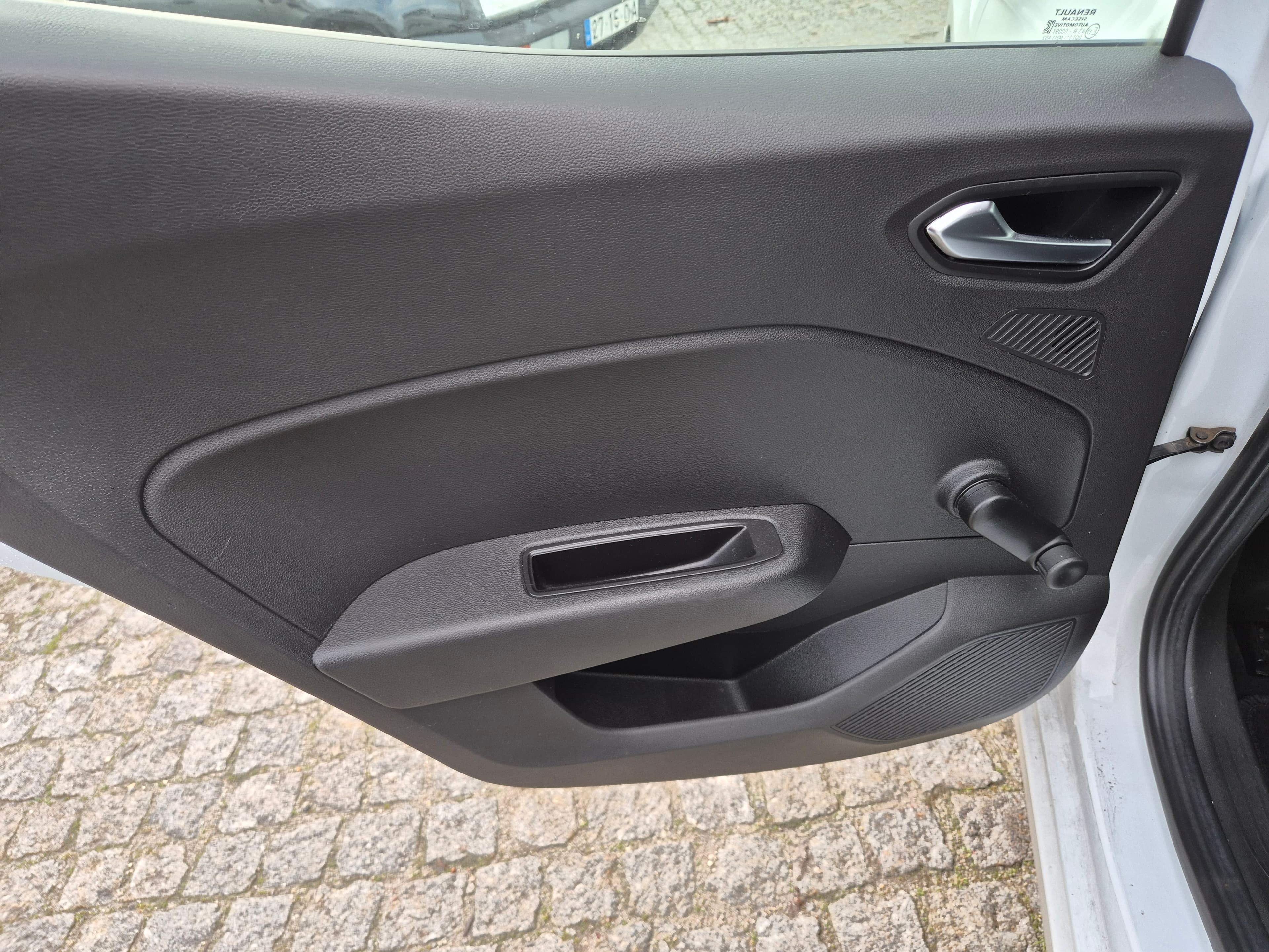 Renault Clio 1.5 Dci · Ano 2020 — imagem 22