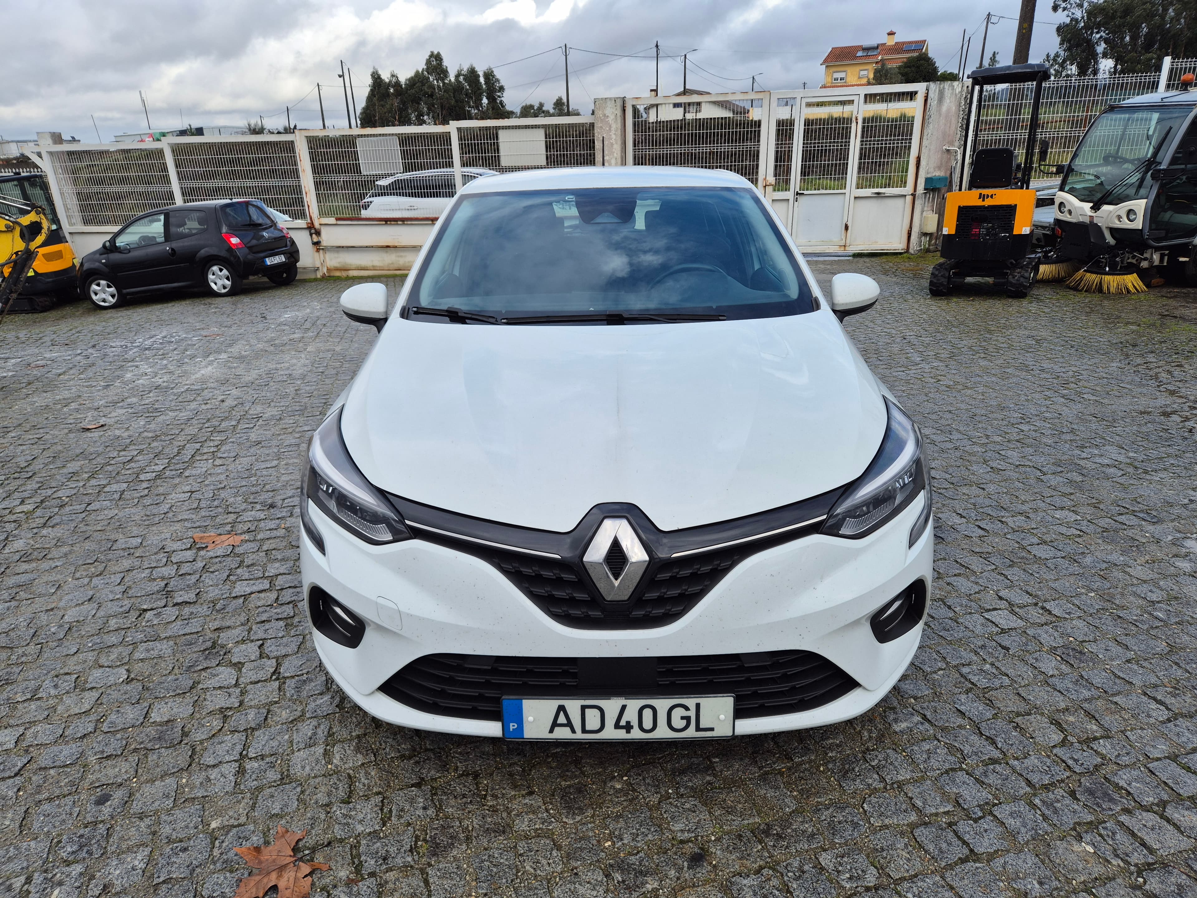 Renault Clio 1.5 Dci · Ano 2020 — imagem 2