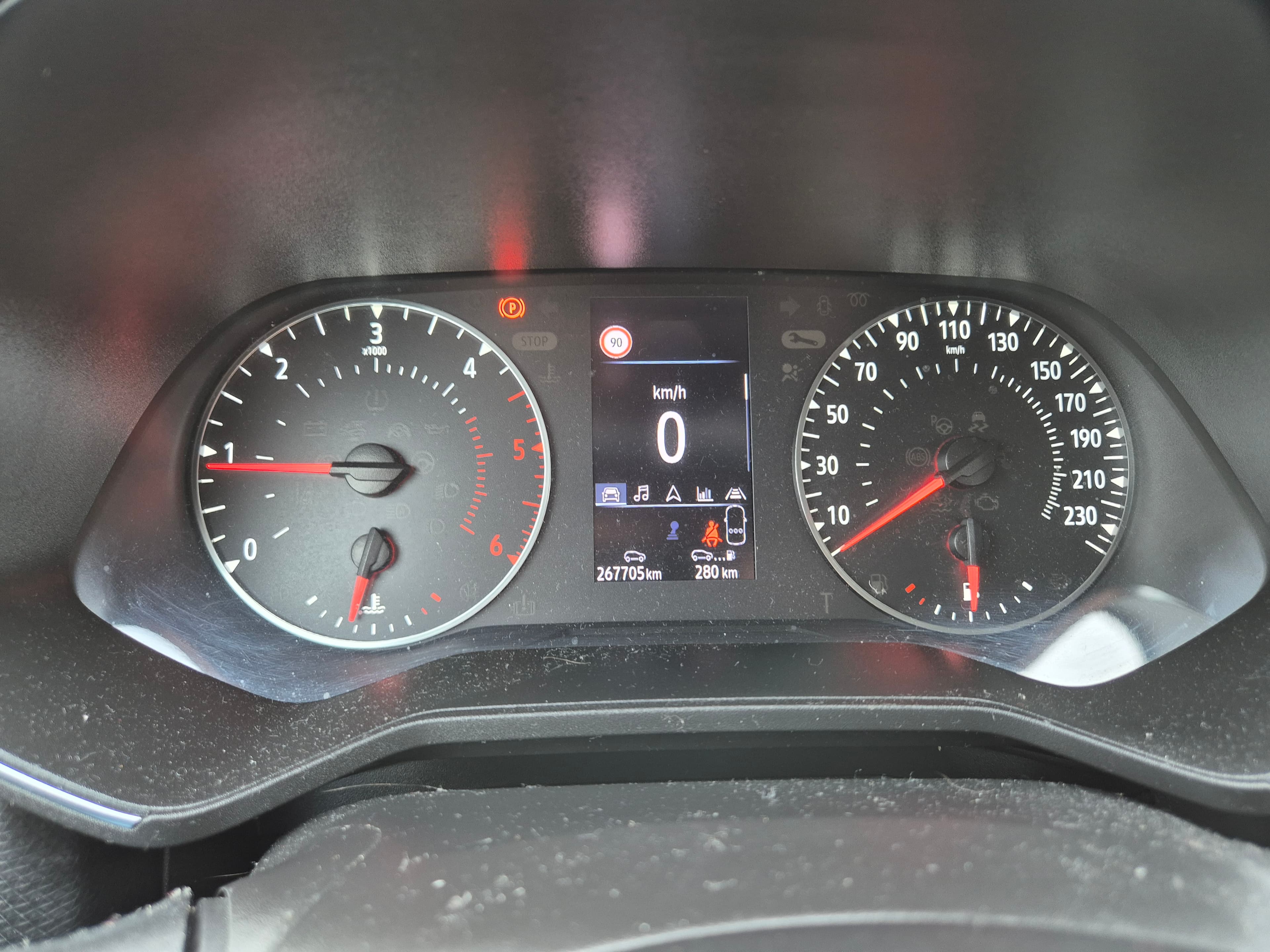 Renault Clio 1.5 Dci · Ano 2020 — imagem 36