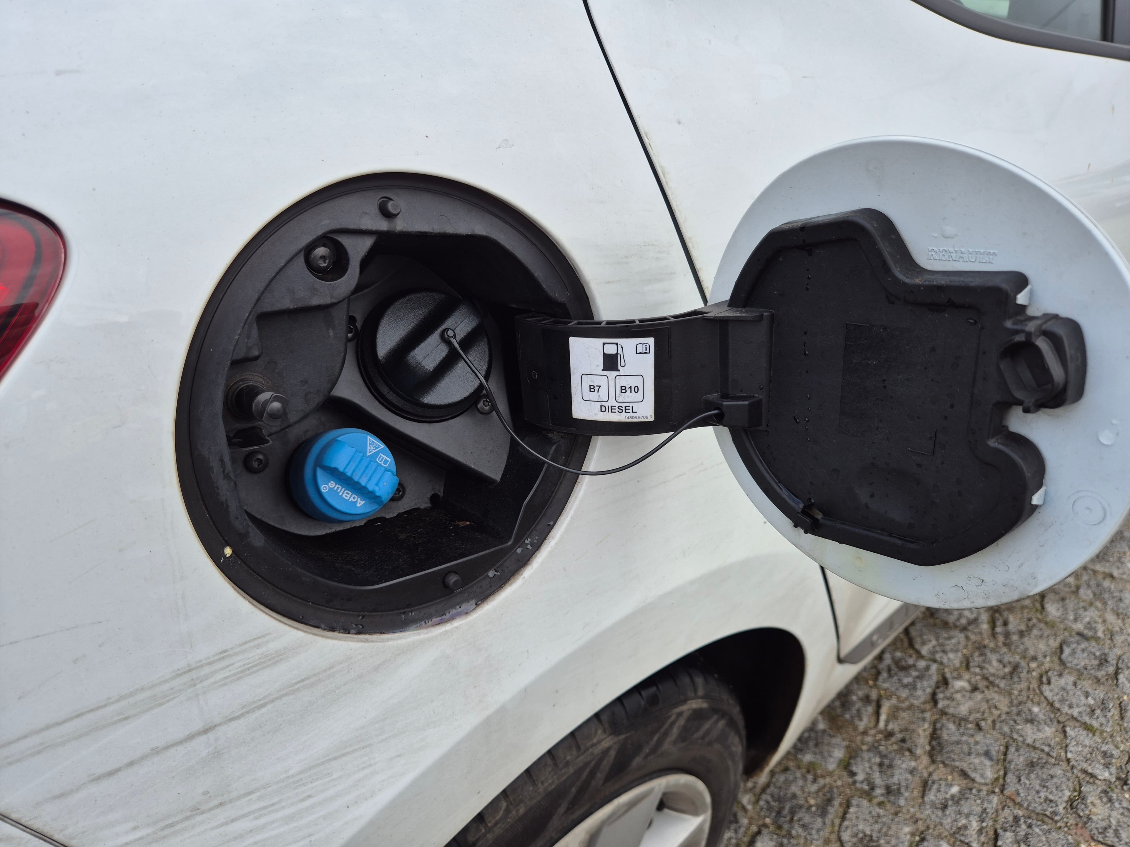 Renault Clio 1.5 Dci · Ano 2020 — imagem 11