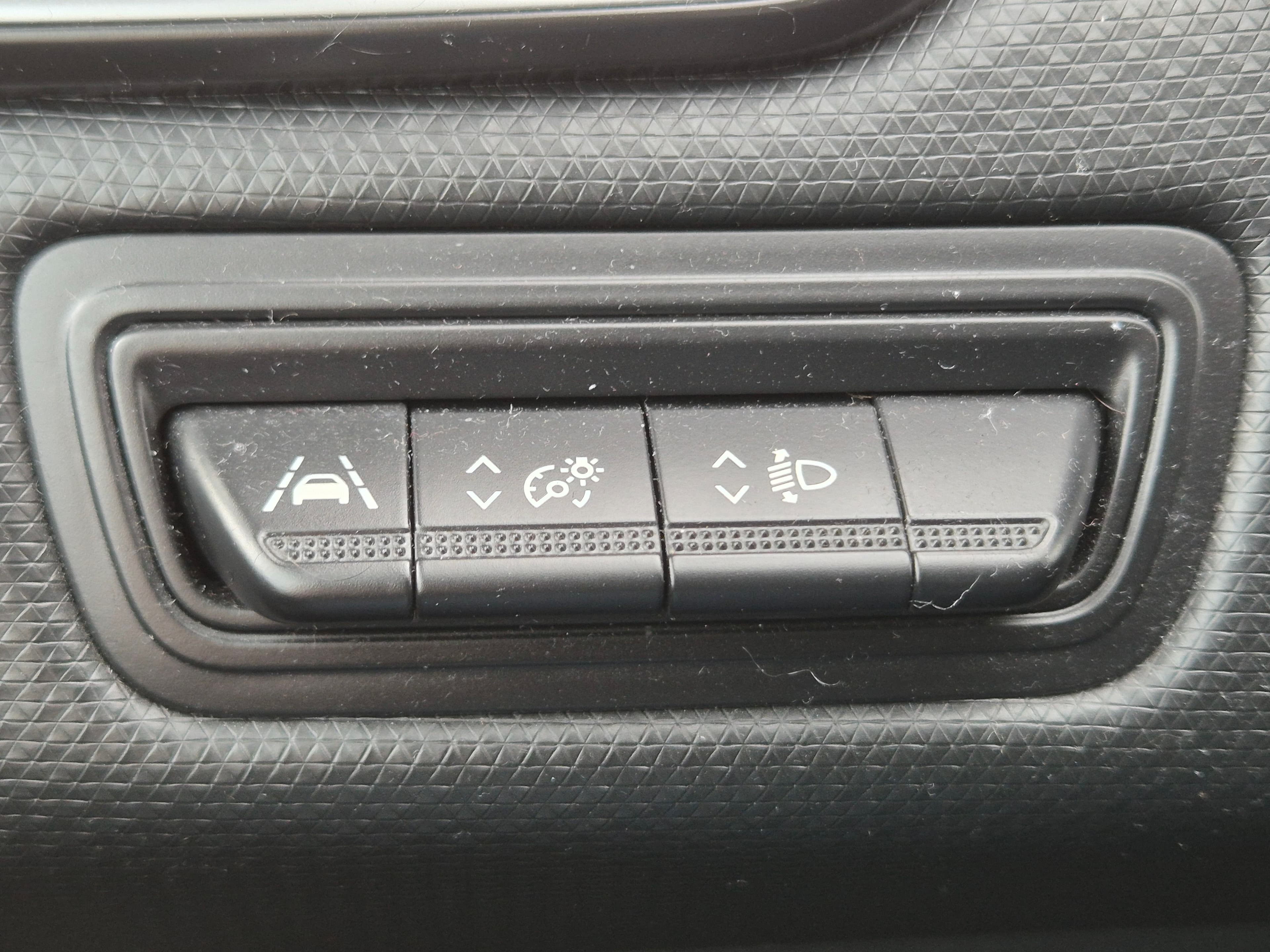 Renault Clio 1.5 Dci · Ano 2020 — imagem 29