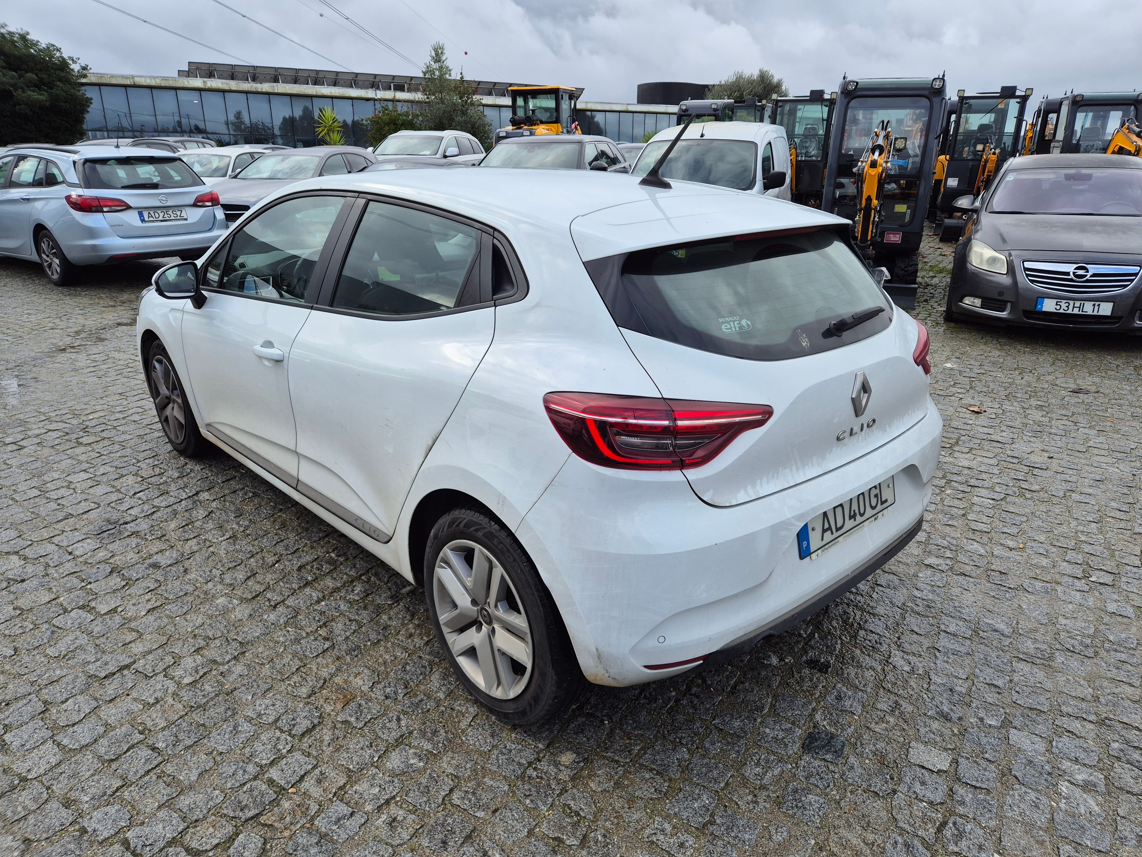Renault Clio 1.5 Dci · Ano 2020 — imagem 4