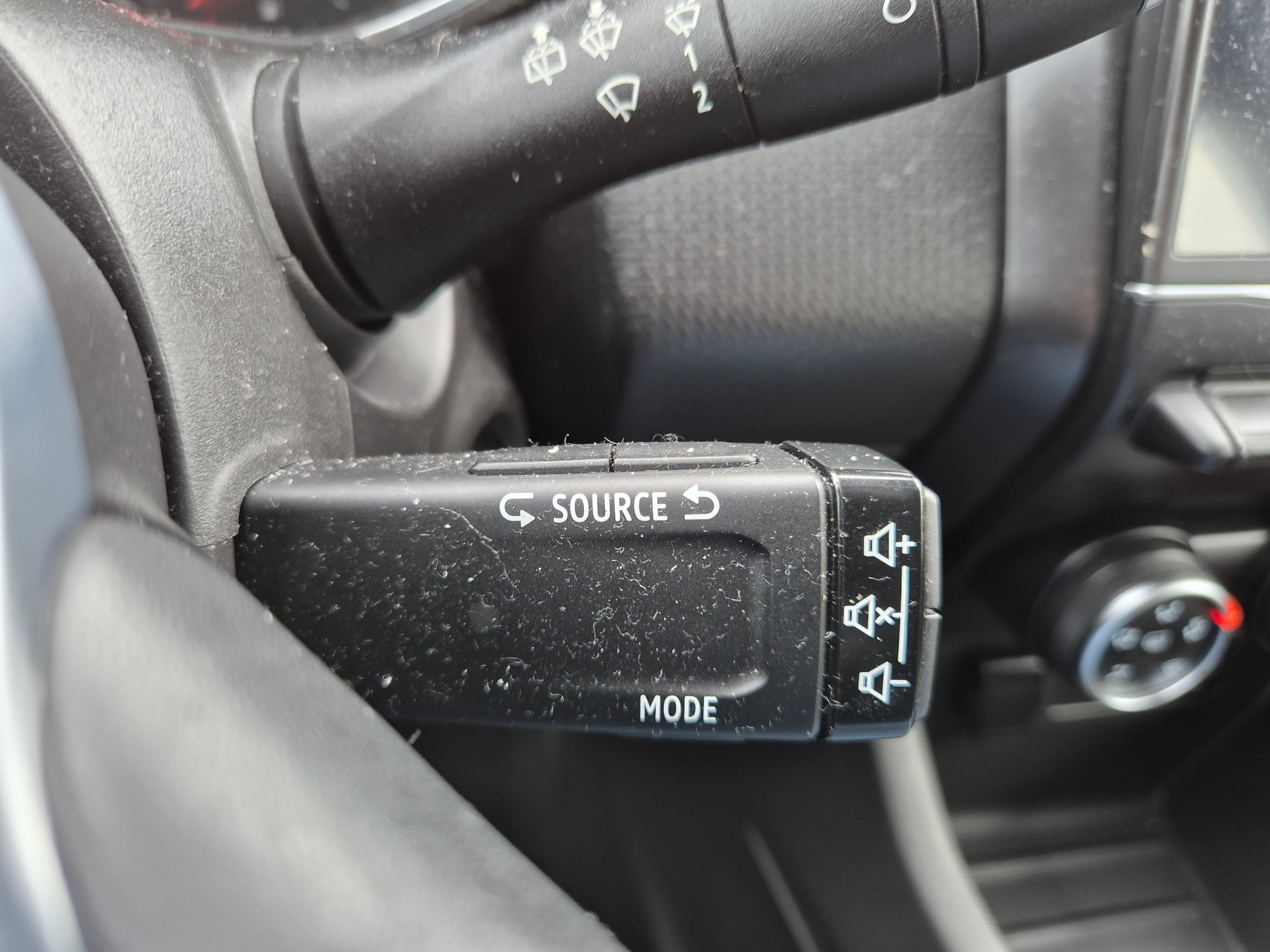 Renault Clio 1.5 Dci · Ano 2020 — imagem 32