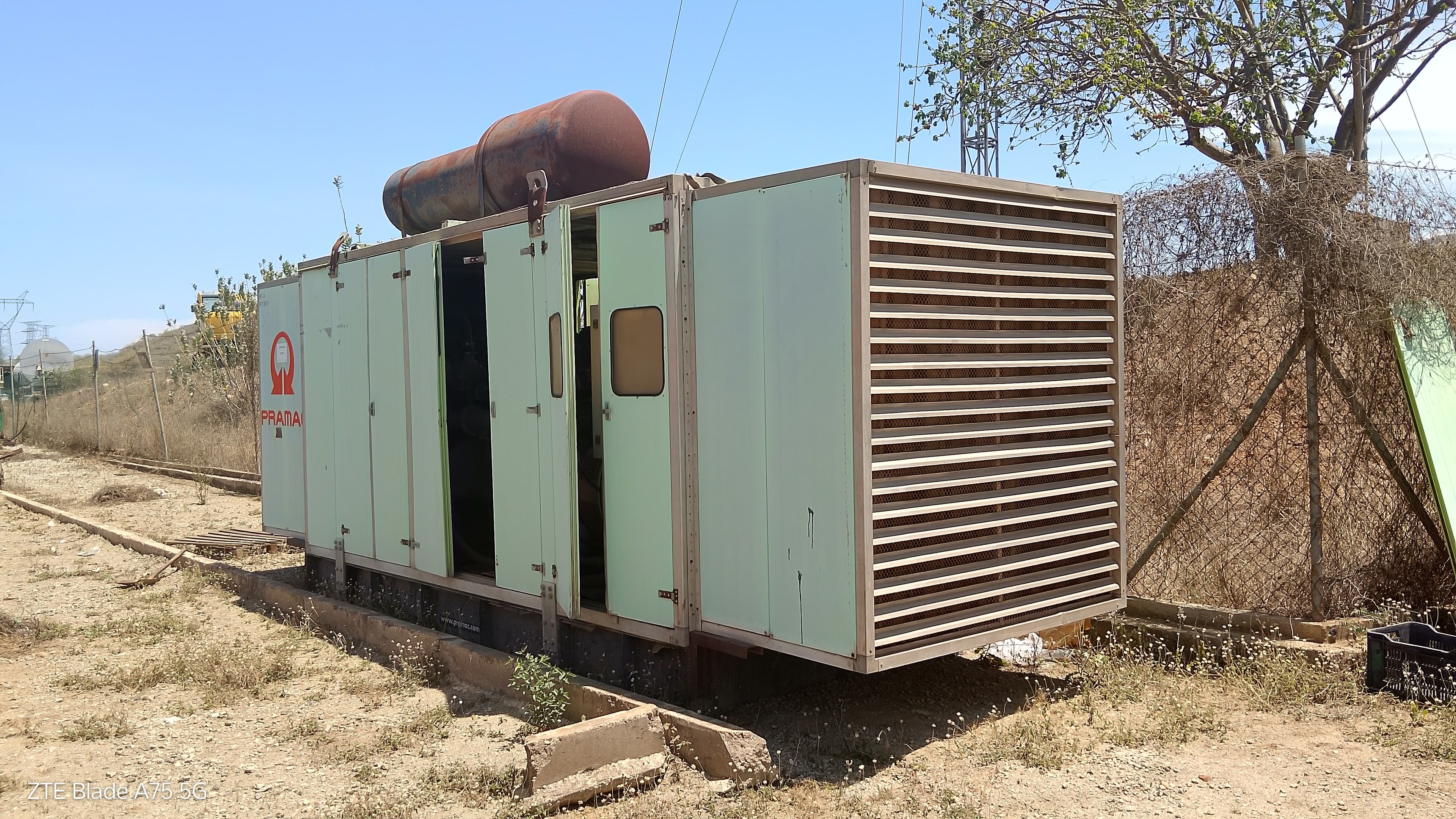 Gerador Pramac 800-kVa — imagem 4