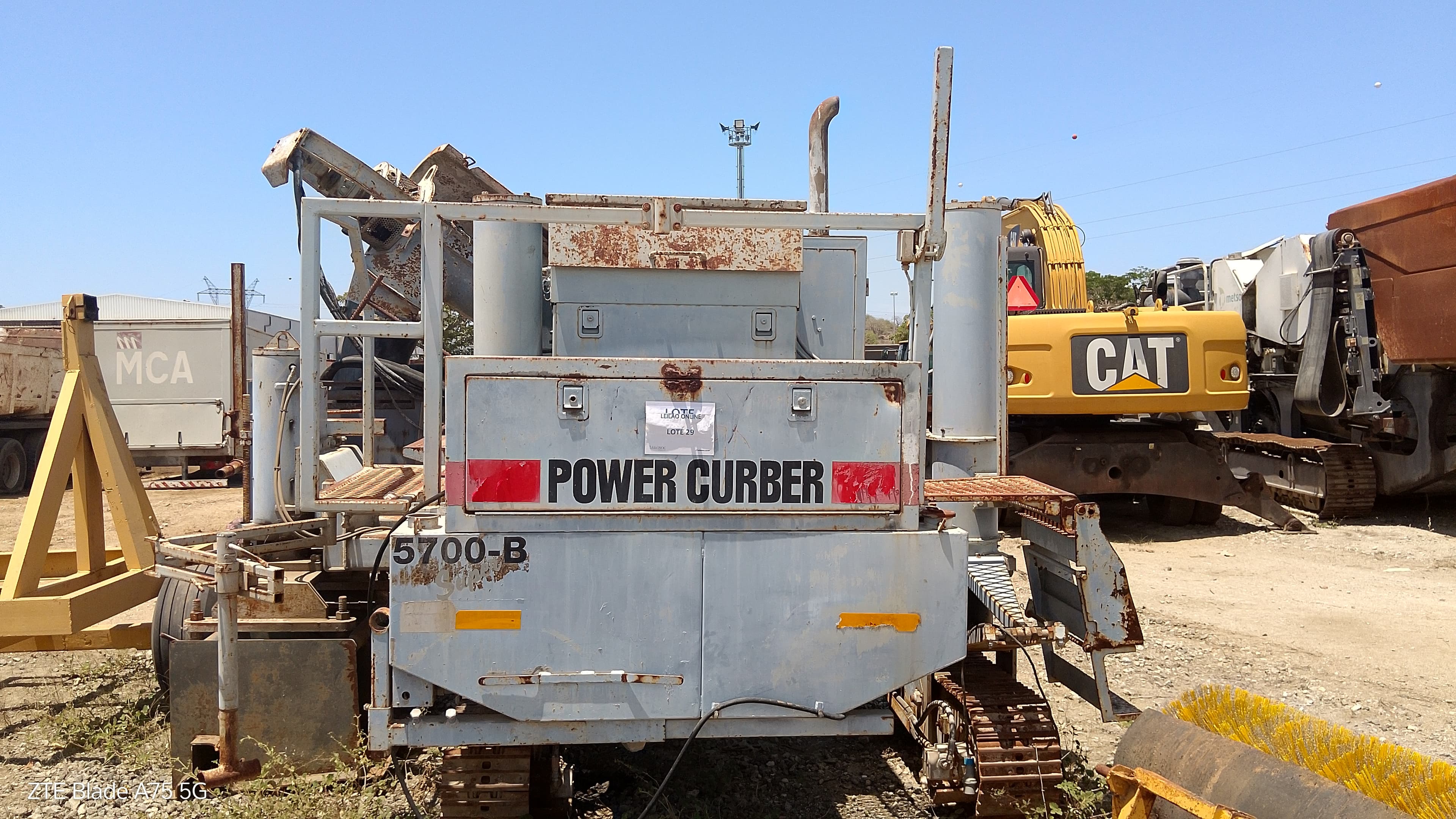 Máquina de Valetas Power Curber 5700 B Super — imagen 1