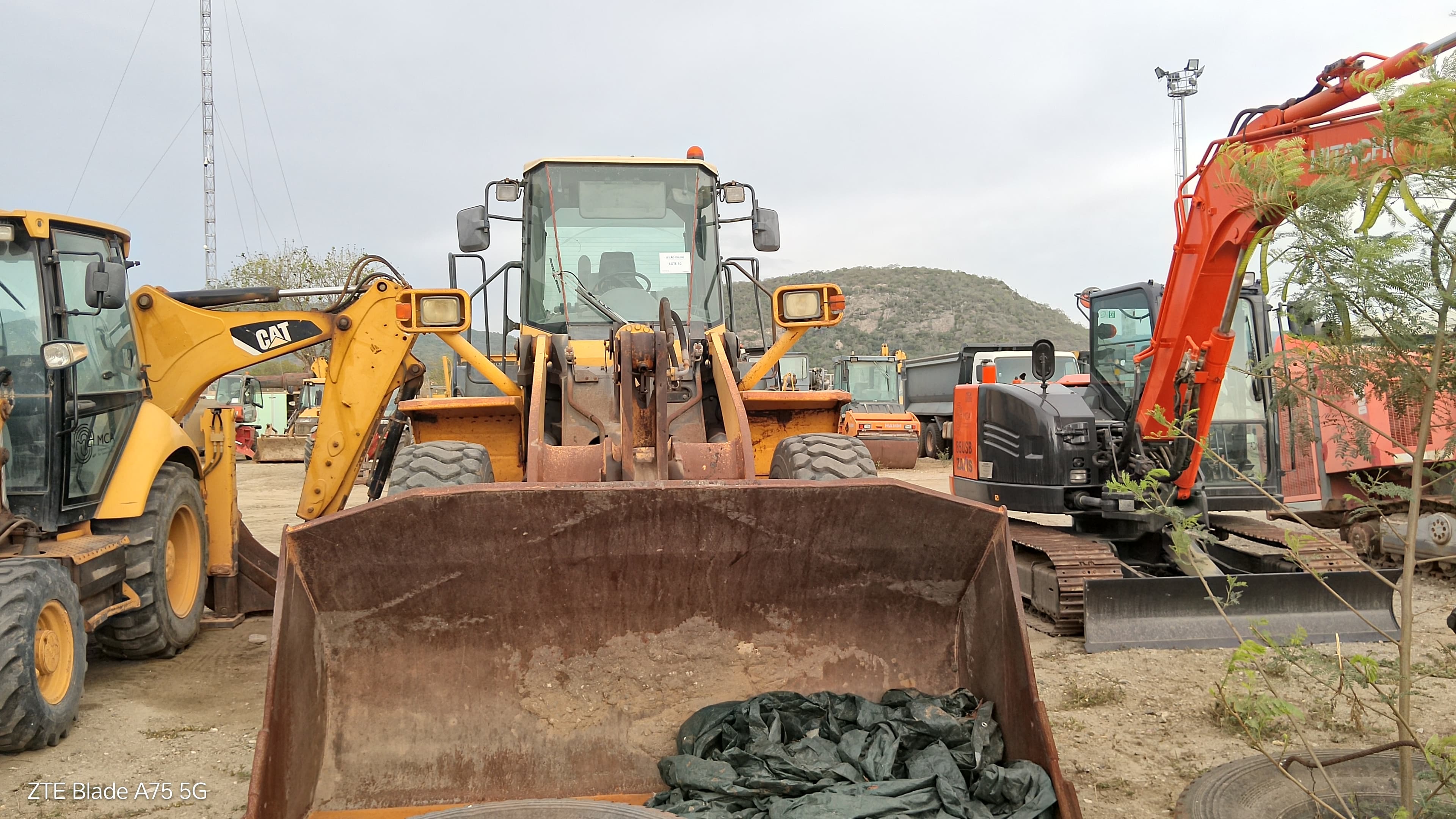 Pá carregadora Komatsu WA380