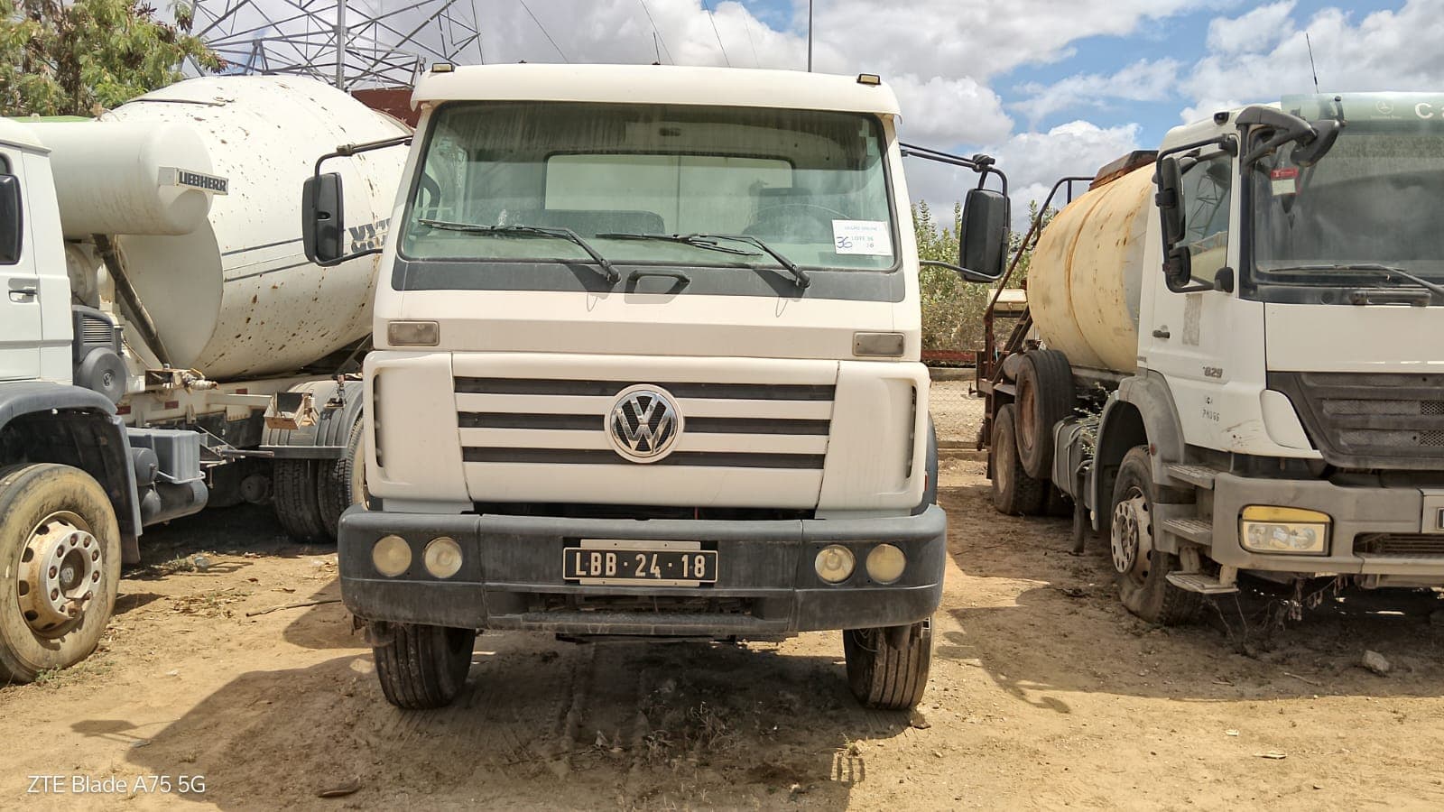Camião Cisterna Volkswagen Worker 31-310 — imagen 1