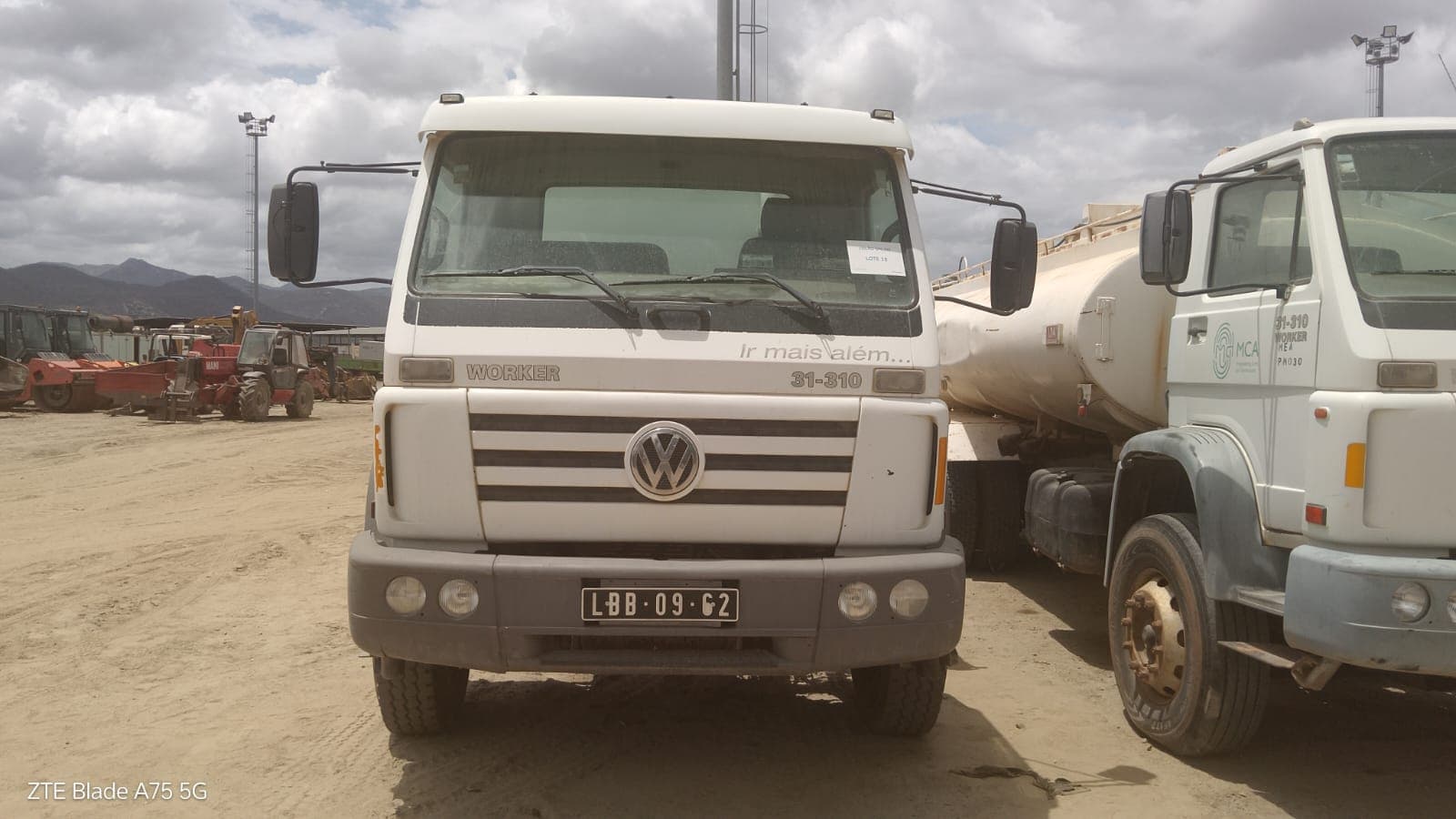 Camião Cisterna de Água VOLKSWAGEN Worker 31-310 — imagem 2