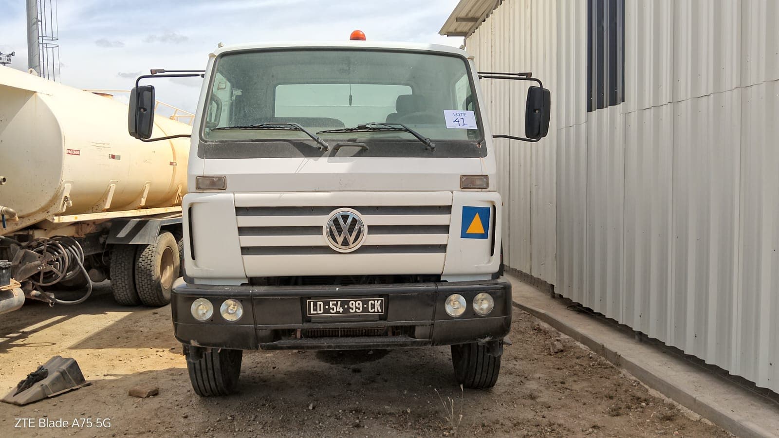 Camião Cisterna Volkswagen Worker 26 260 — imagem 4