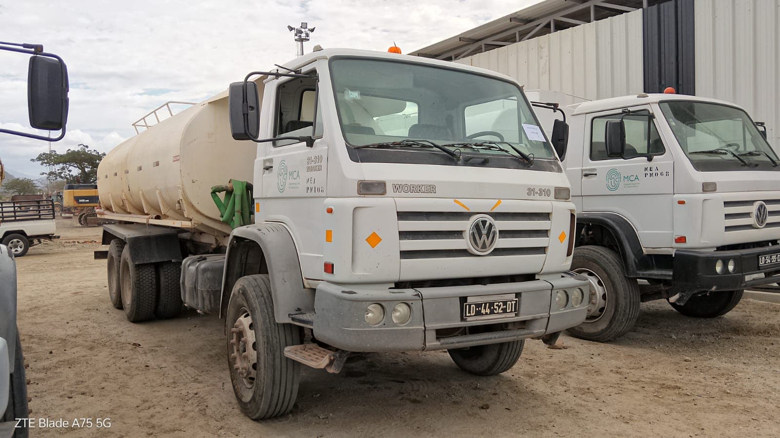 Camião Cisterna Volkswagen Worker 31-310 — image 1