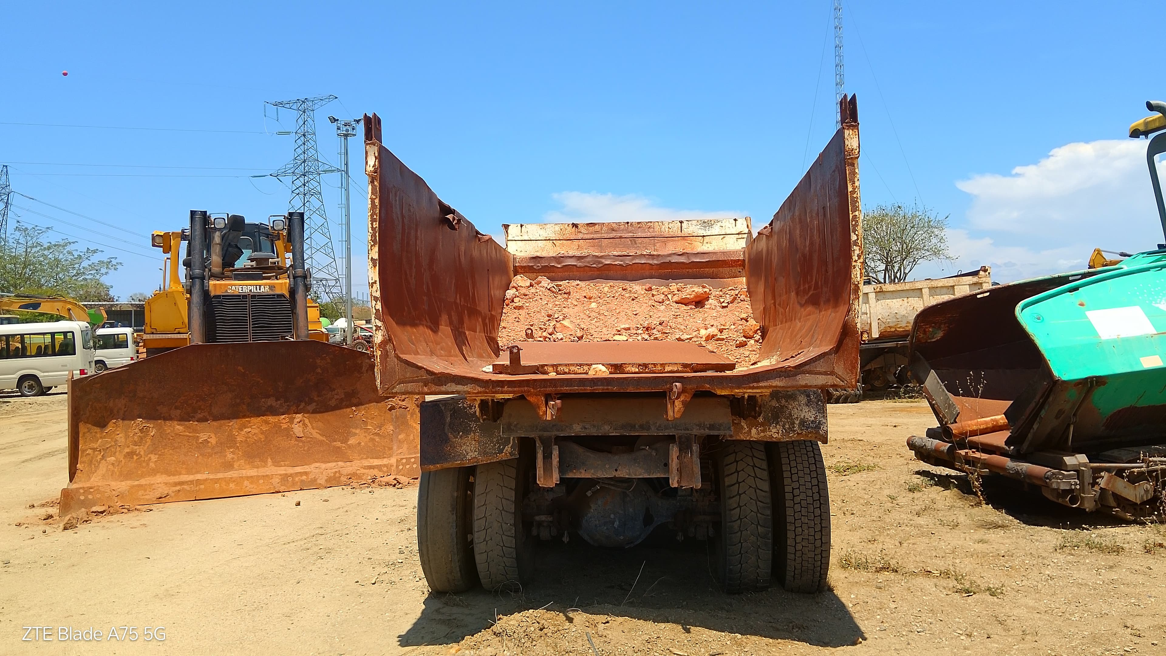 Camión volquete Volkswagen Worker 31-310 — imagen 4