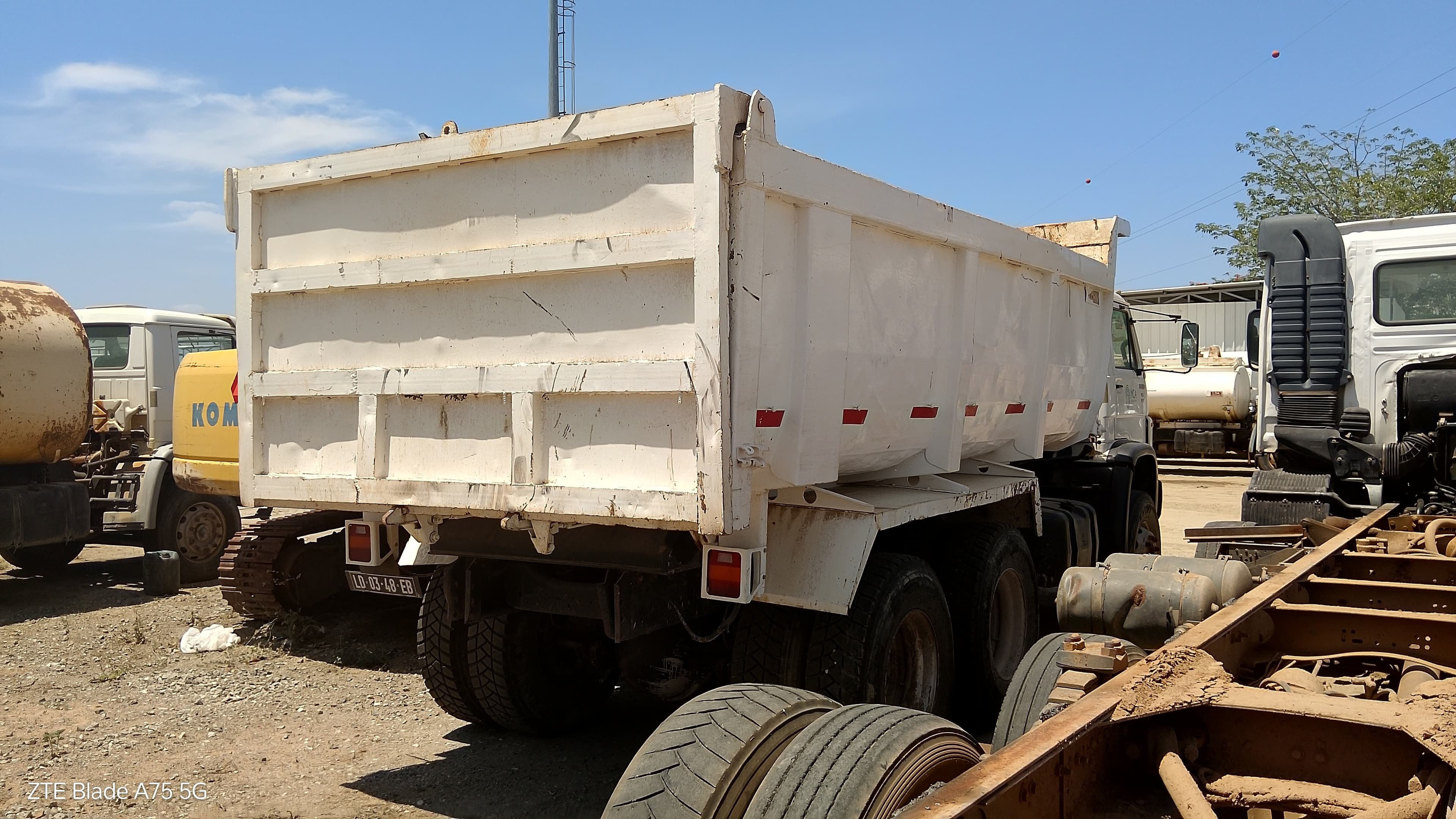Camion basculant Volkswagen Worker 31-310 — image 5