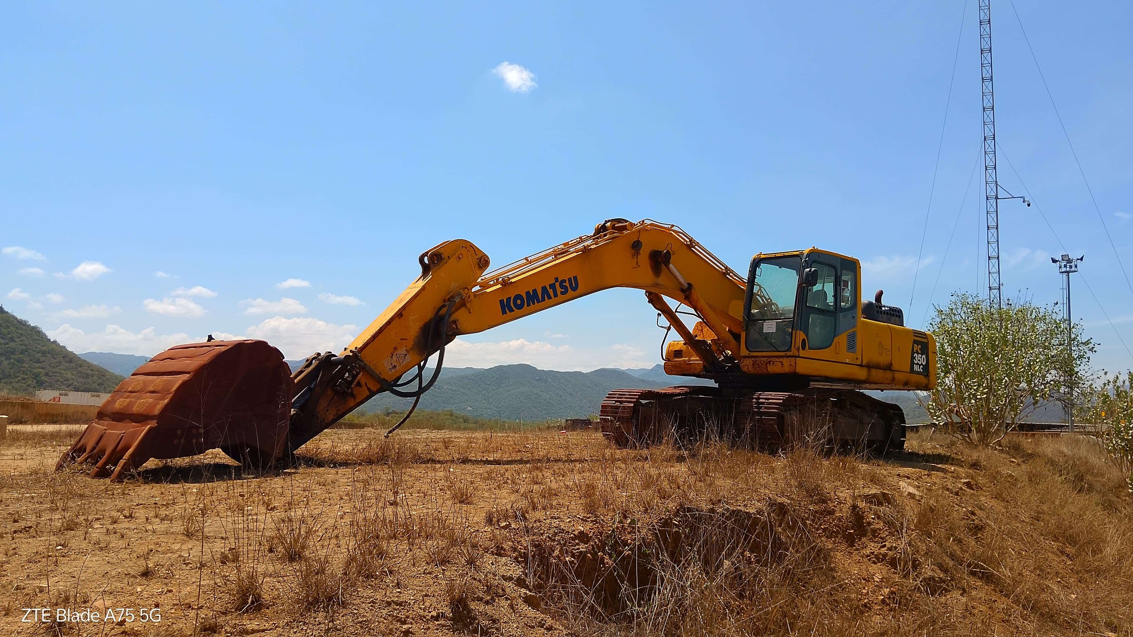 Escavadora de Rastos Komatsu PC 350 -8 MO — imagen 6