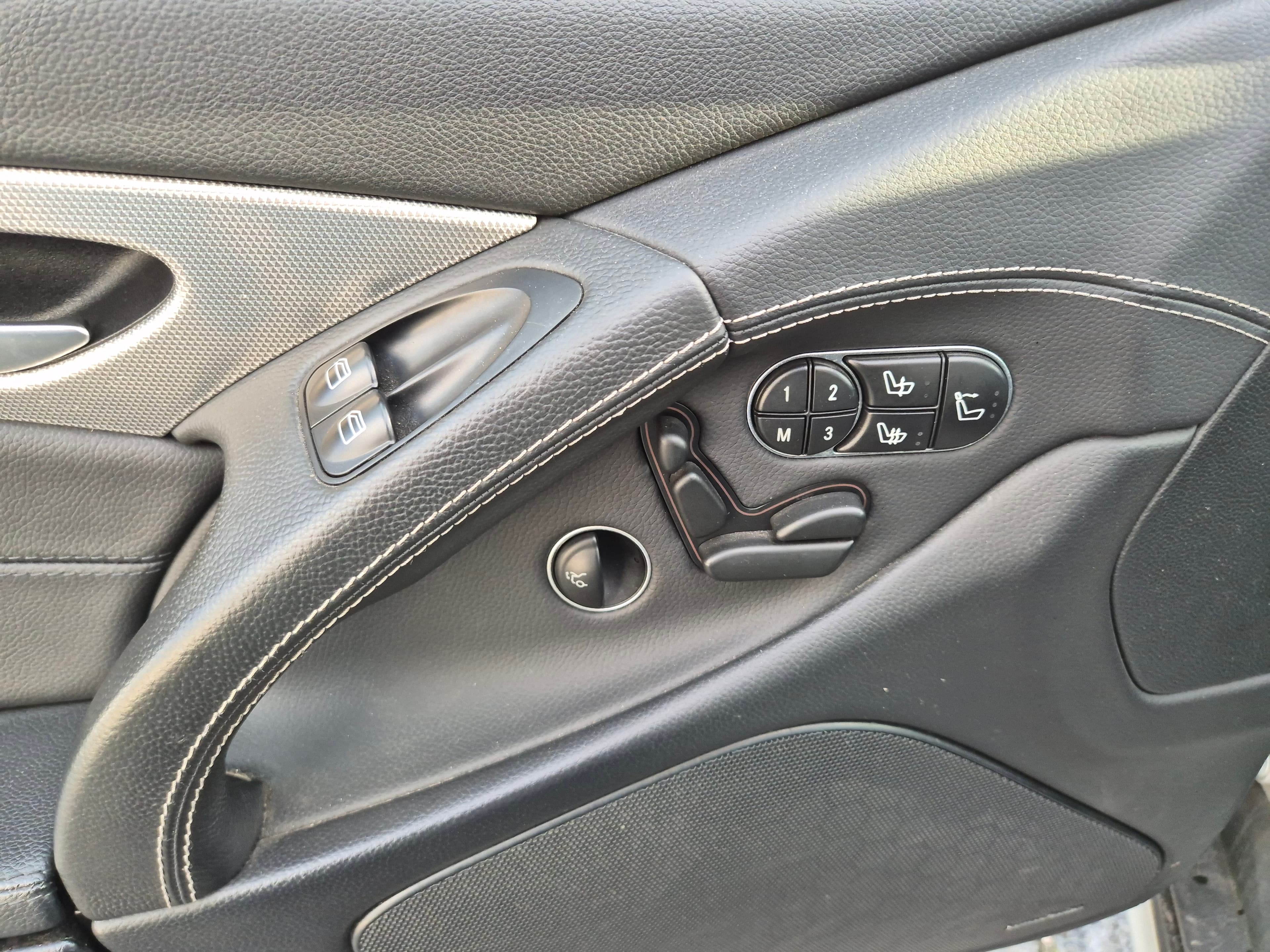 Mercedes-Benz SL 350 · Ano 2008 — imagen 33