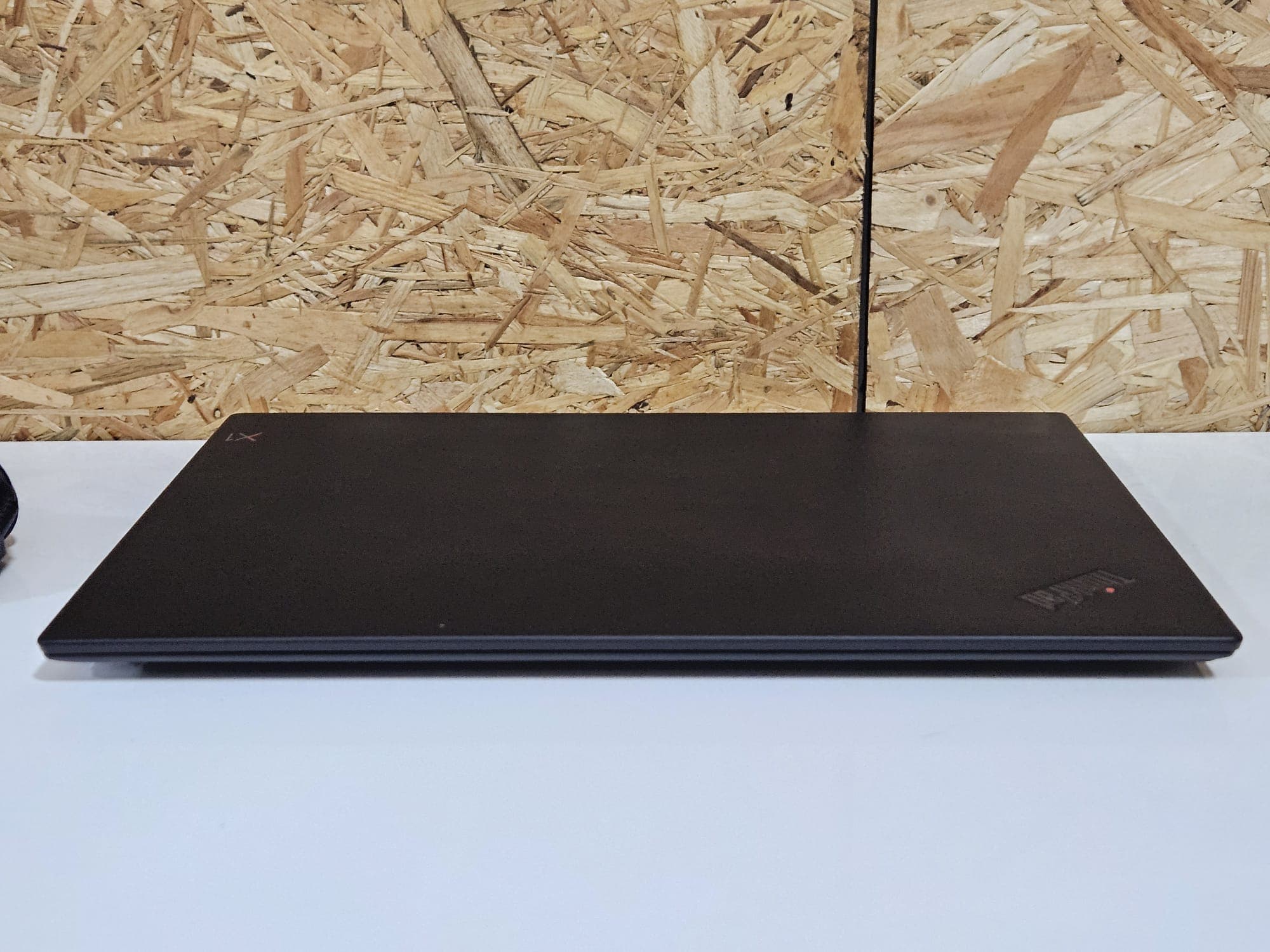 Lenovo THINKPAD Carbon G7 — imagem 2