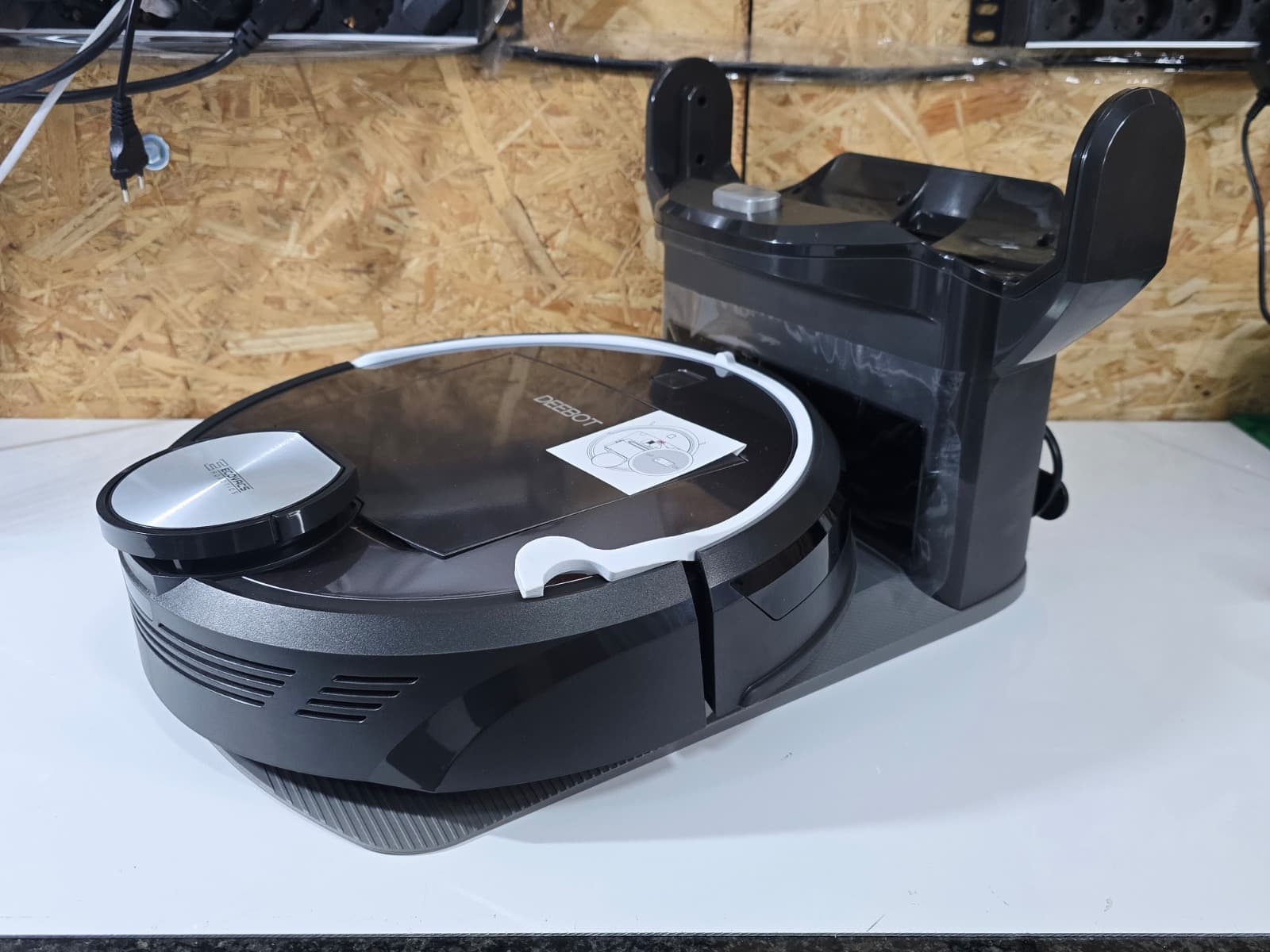 Aspirador Robot Ecovacs Deebot R96 — imagen 3