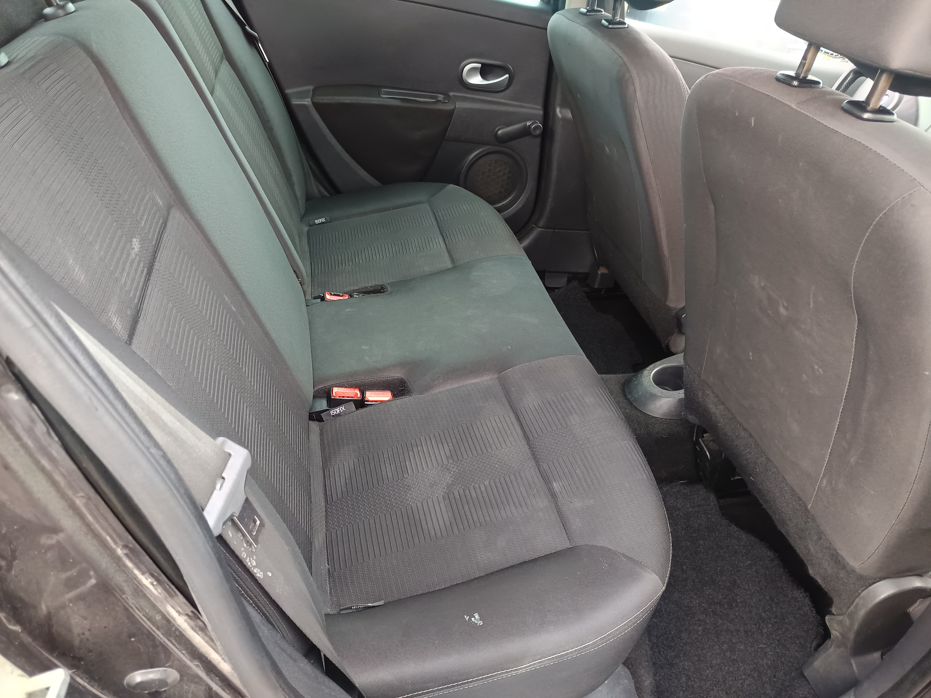 Renault Clio · Ano 2011 — image 23