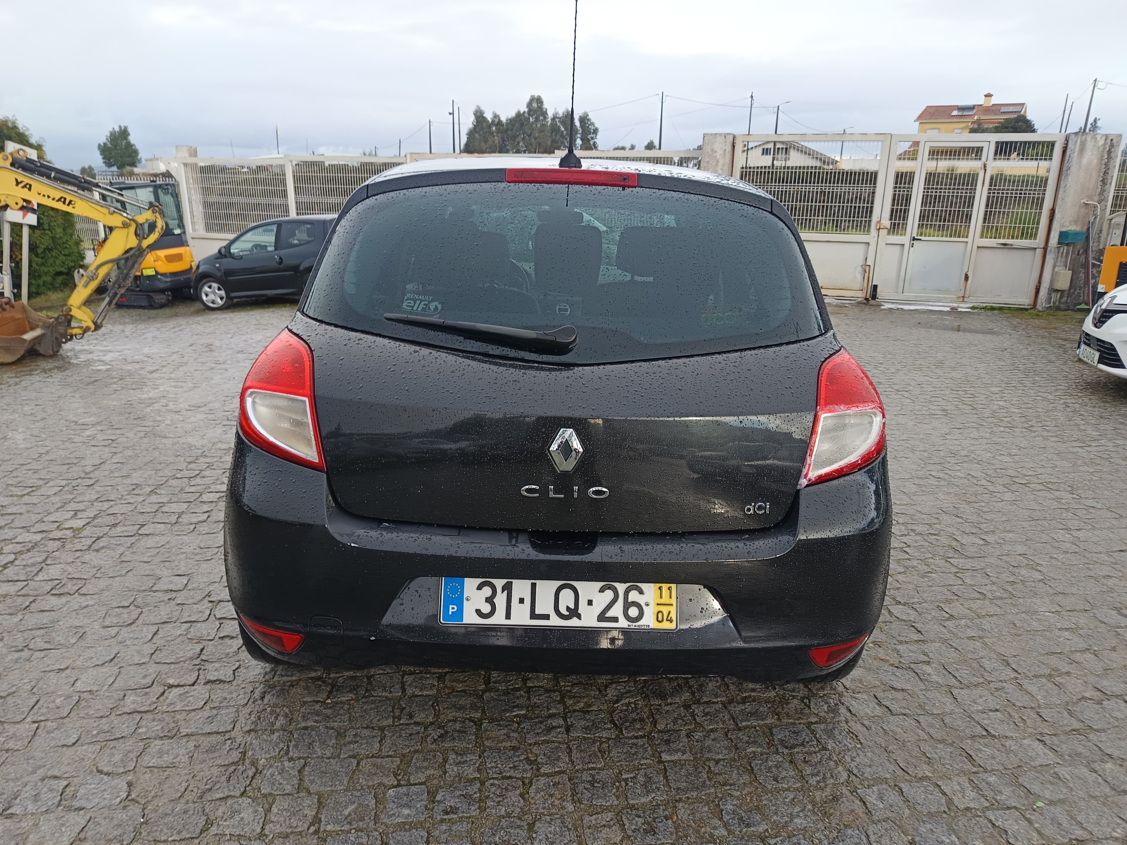 Renault Clio · Ano 2011 — image 6