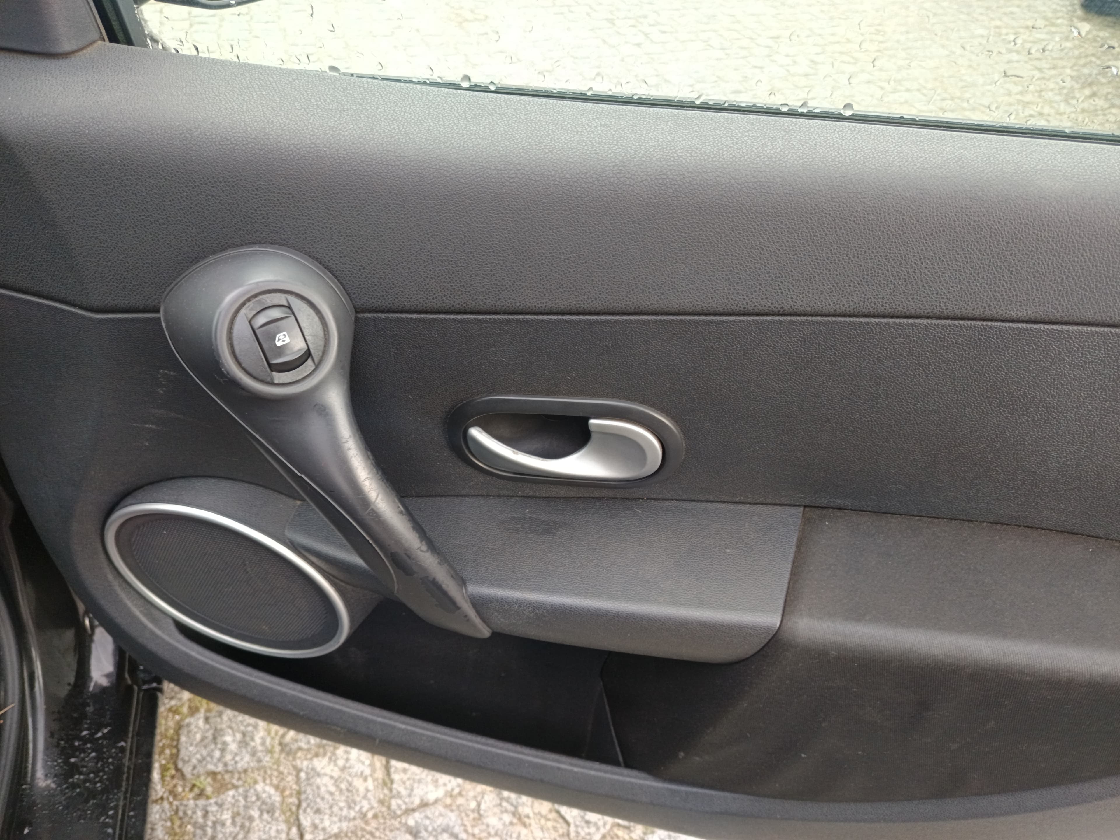 Renault Clio · Ano 2011 — image 25