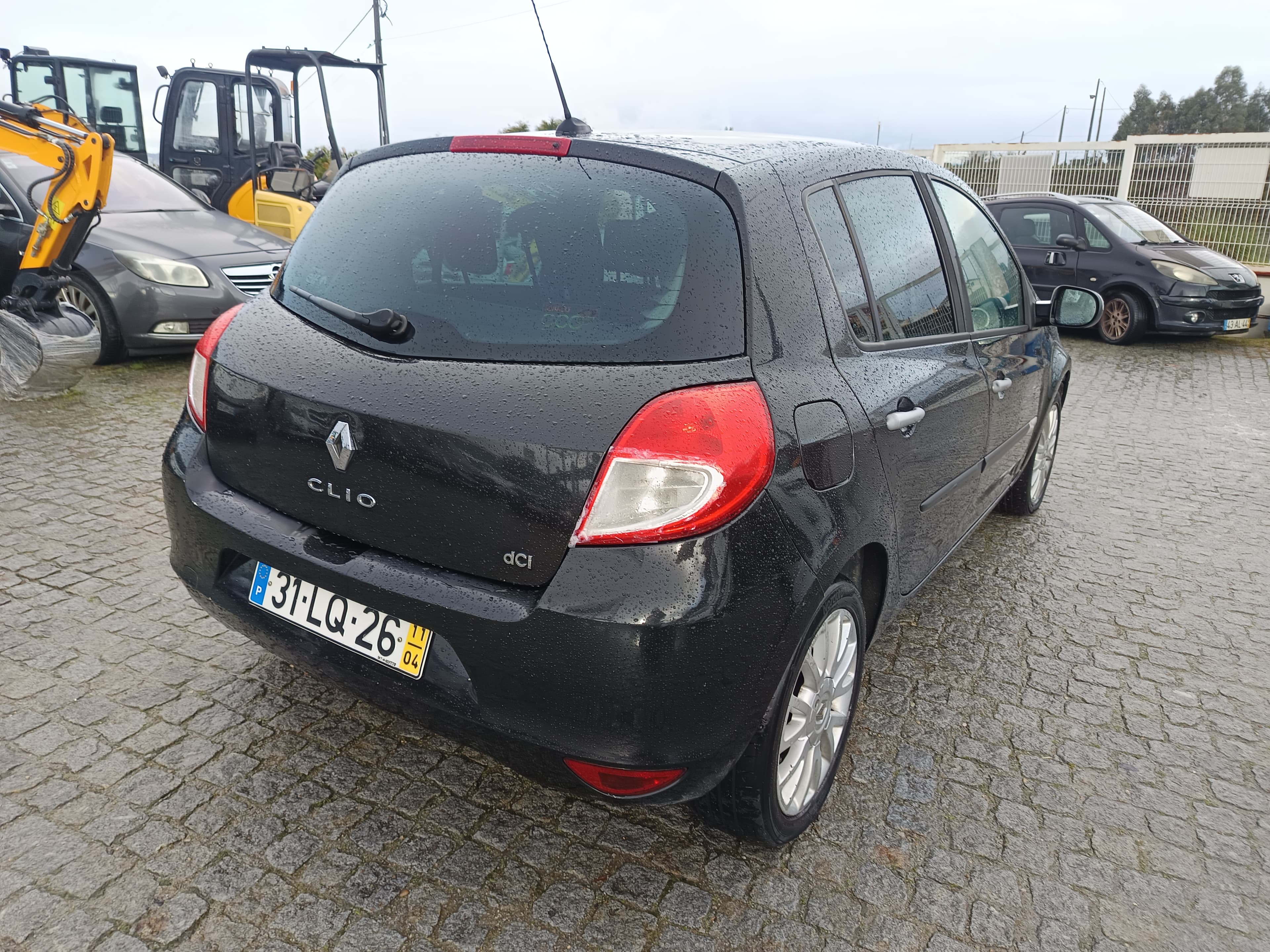 Renault Clio · Ano 2011 — image 5