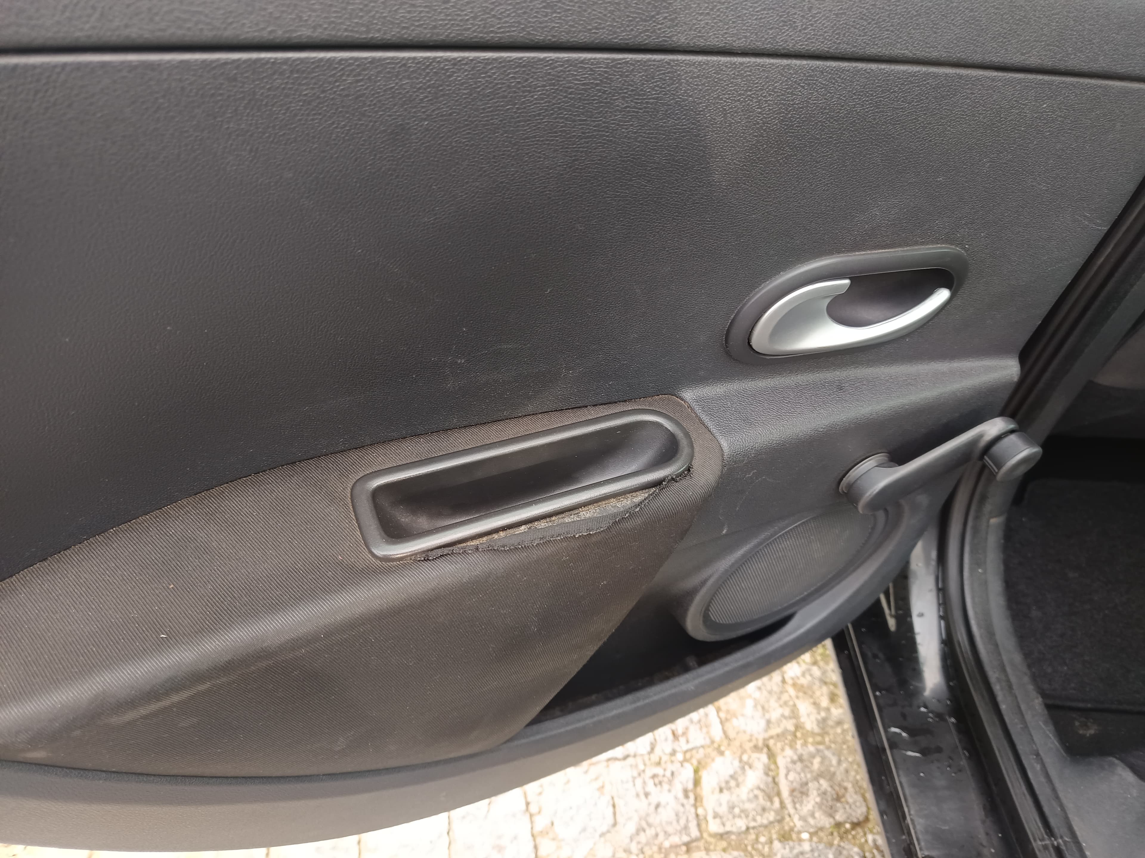Renault Clio · Ano 2011 — image 33