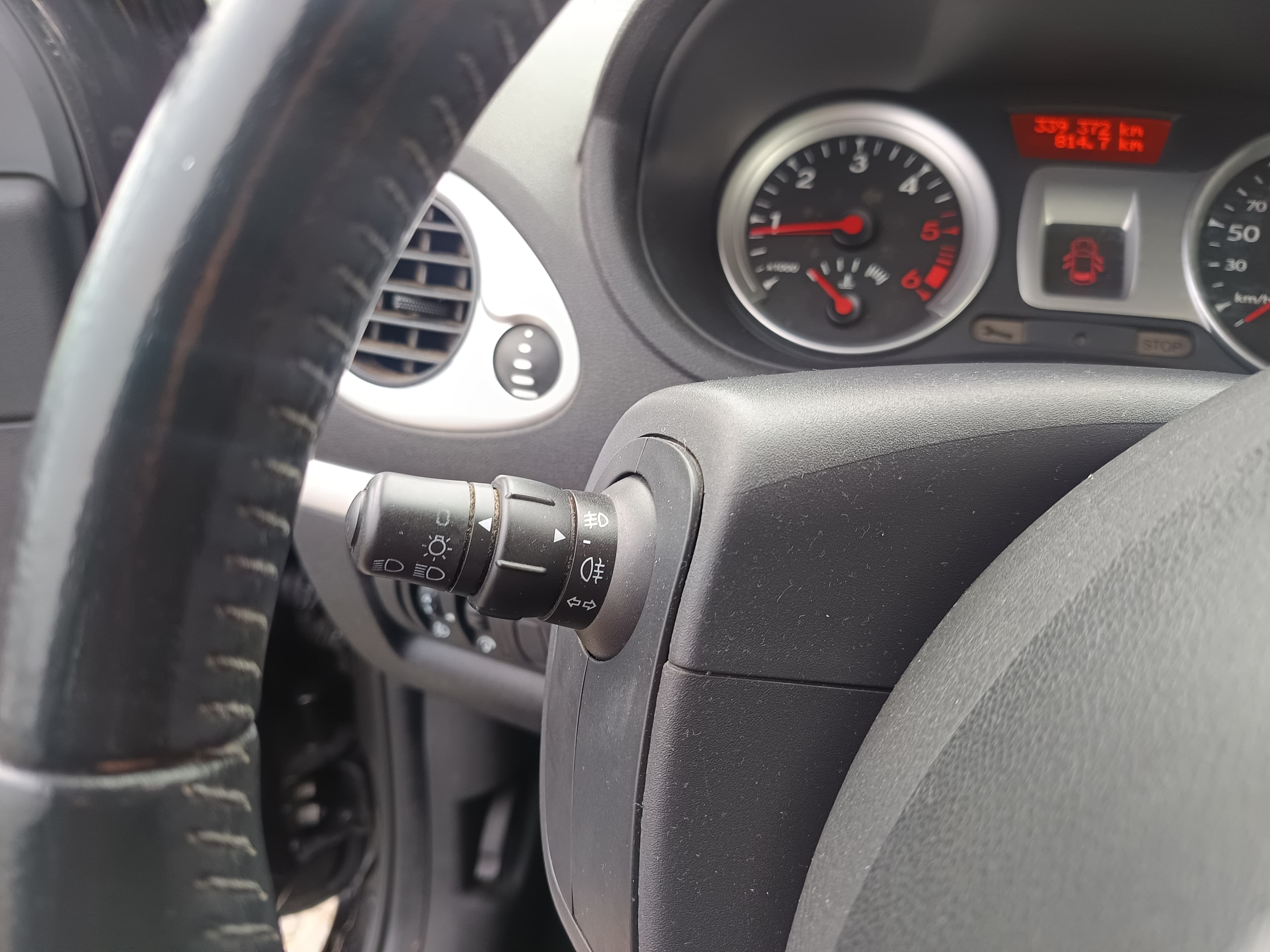 Renault Clio · Ano 2011 — image 41