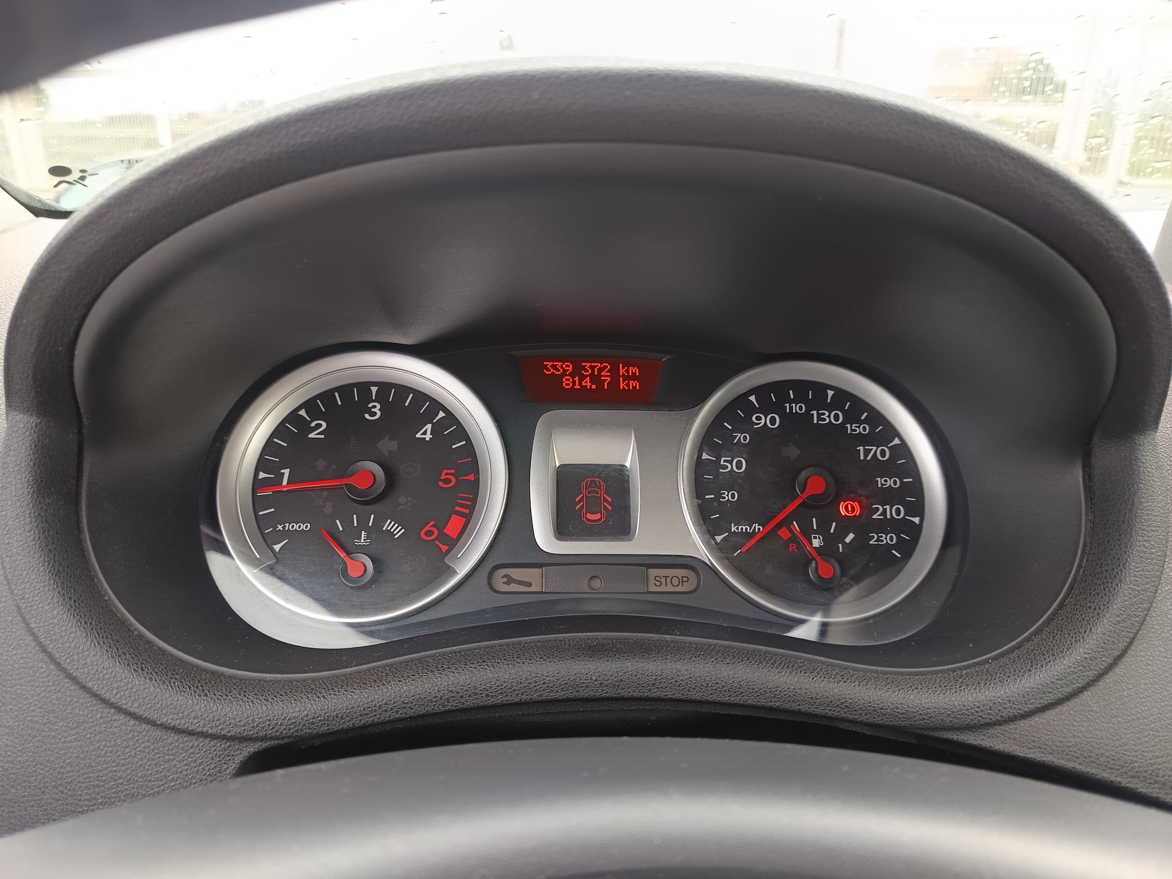 Renault Clio · Ano 2011 — image 39