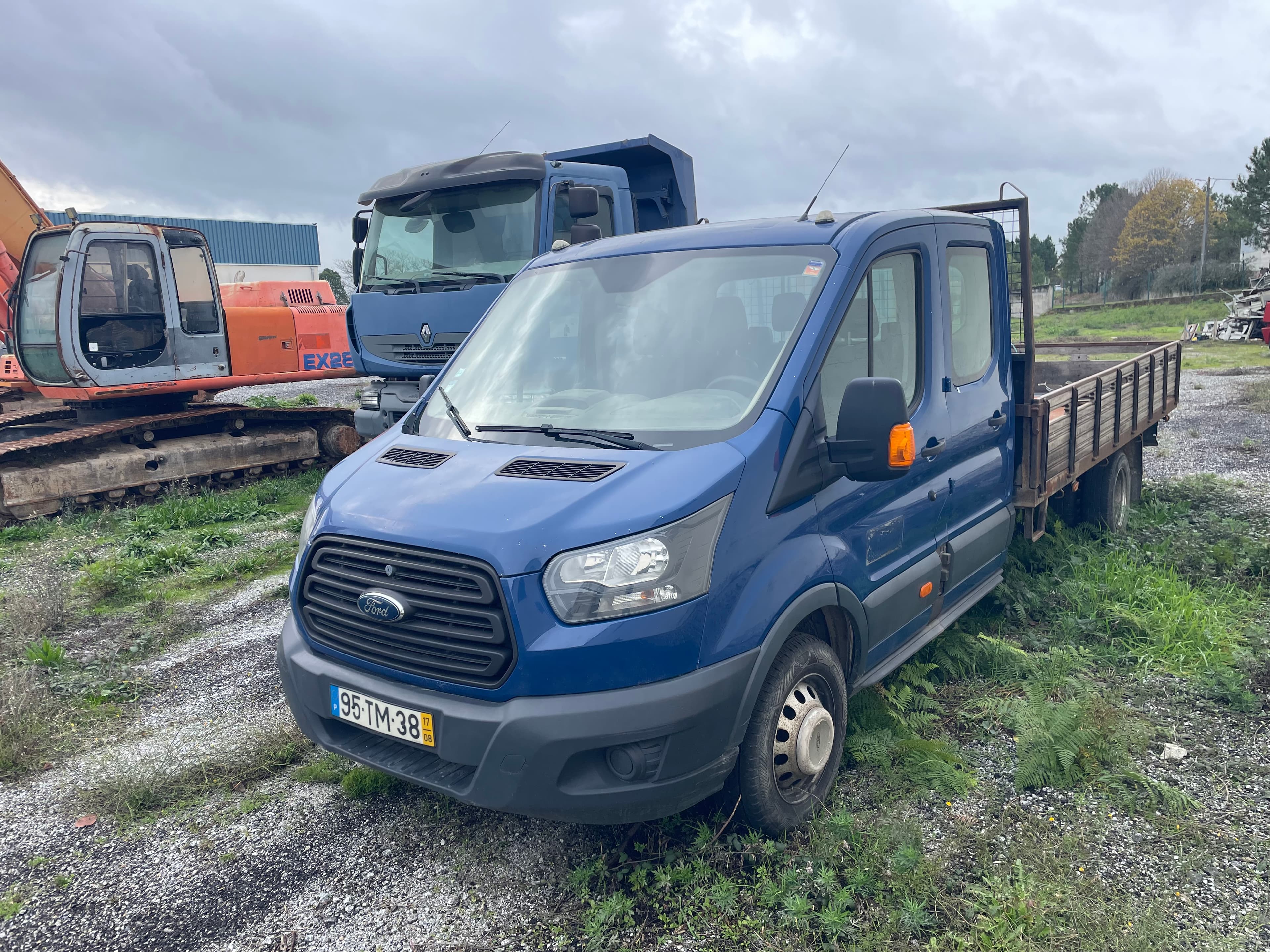Ford Transit · 7 Lugares · Ano 2017 — imagen 2