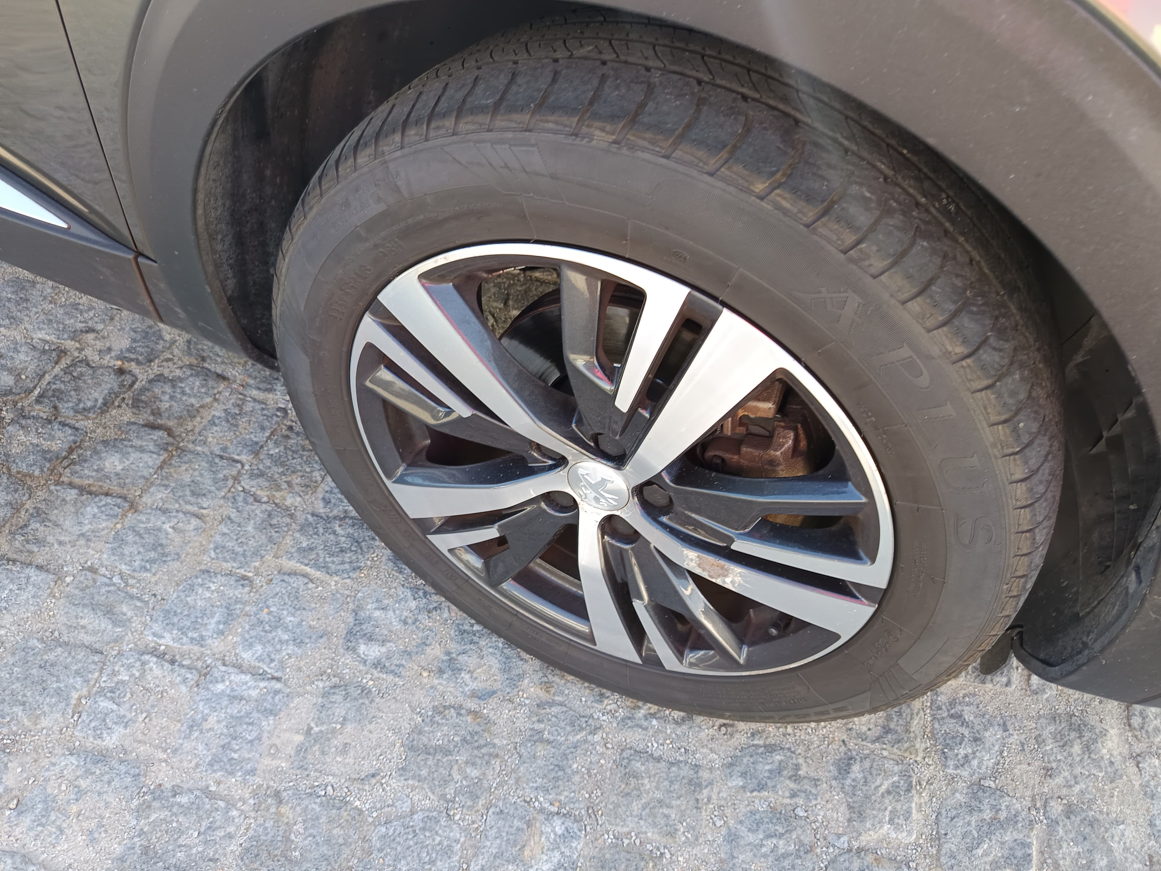 Peugeot 5008 · Ano 2018 — image 8