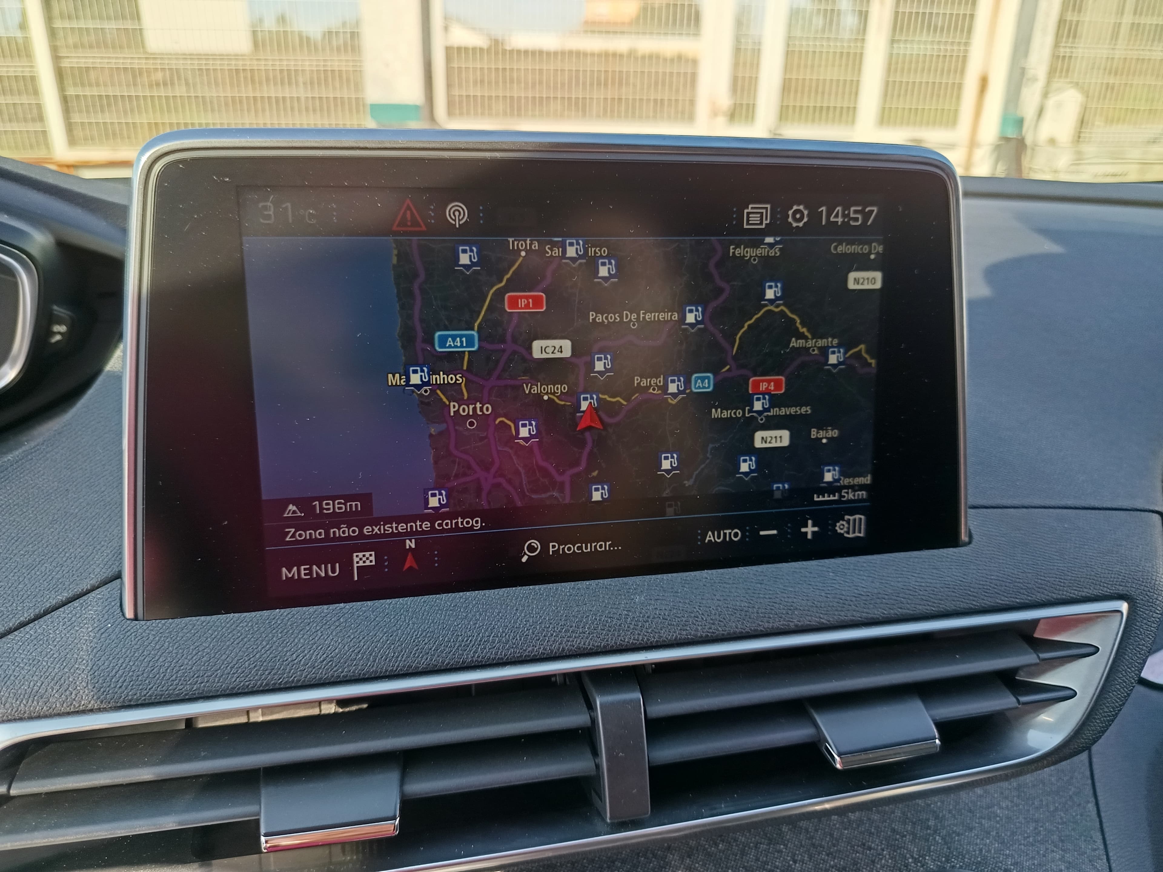 Peugeot 5008 · Ano 2018 — image 38