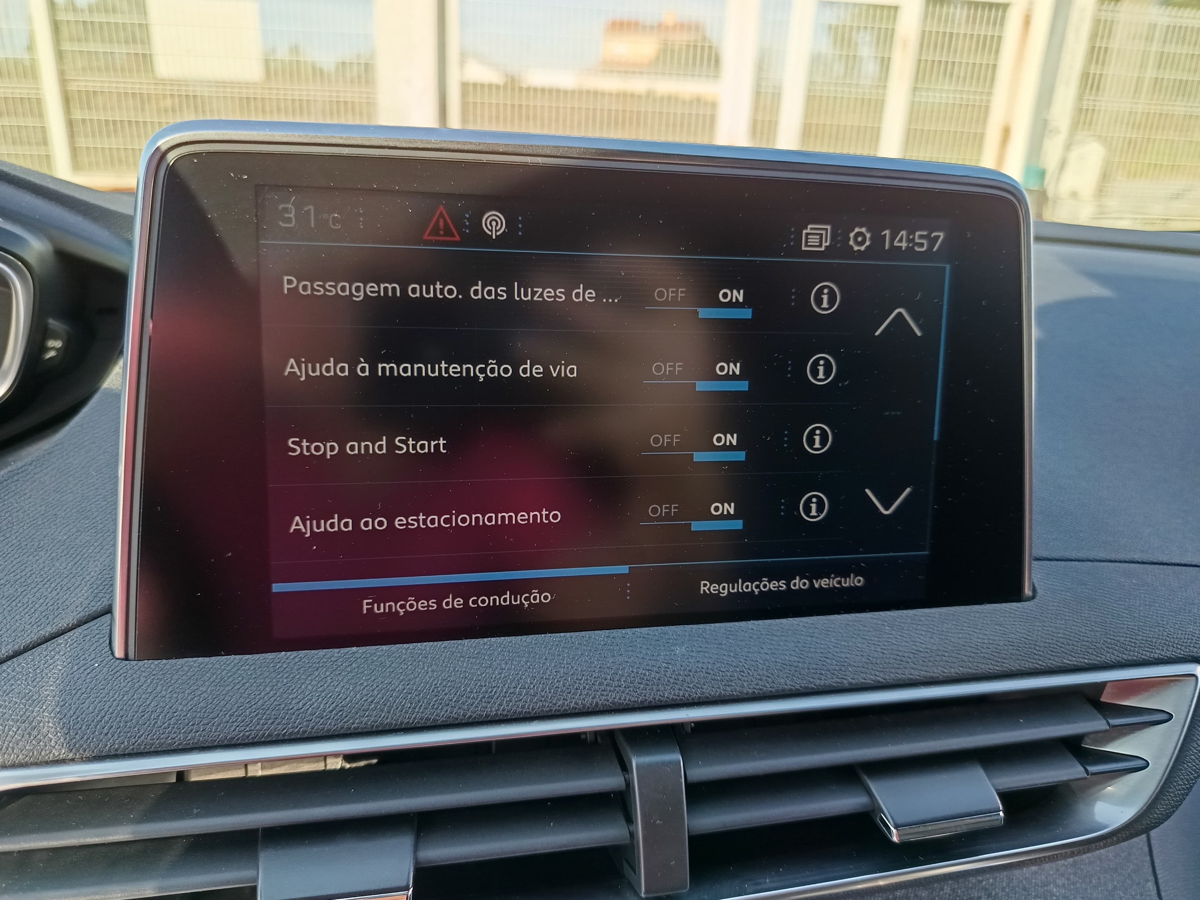 Peugeot 5008 · Ano 2018 — image 39