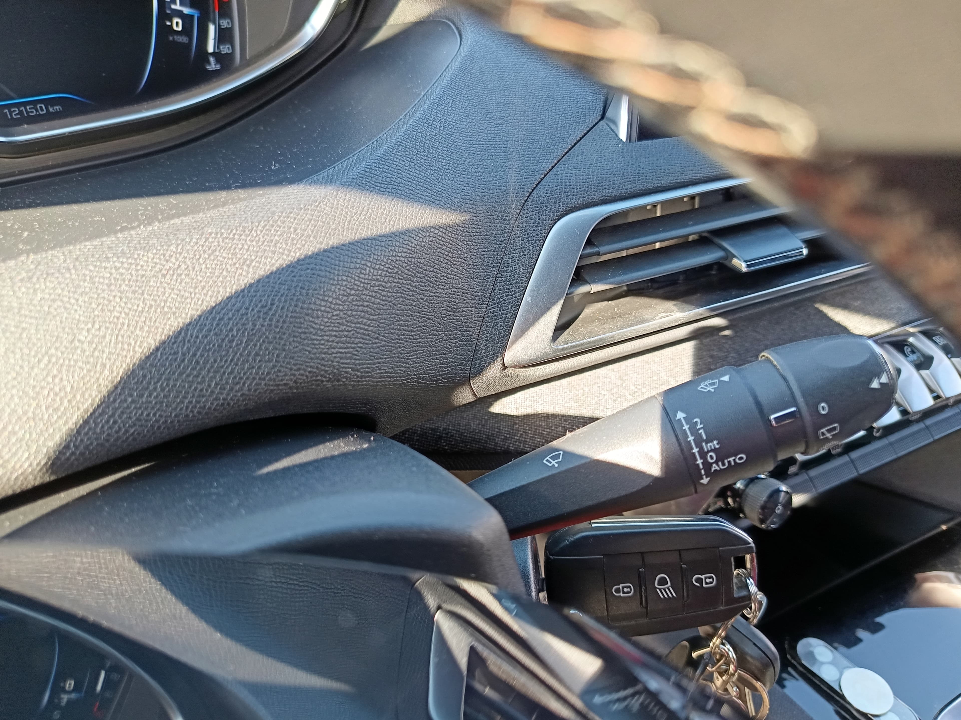 Peugeot 5008 · Ano 2018 — image 44