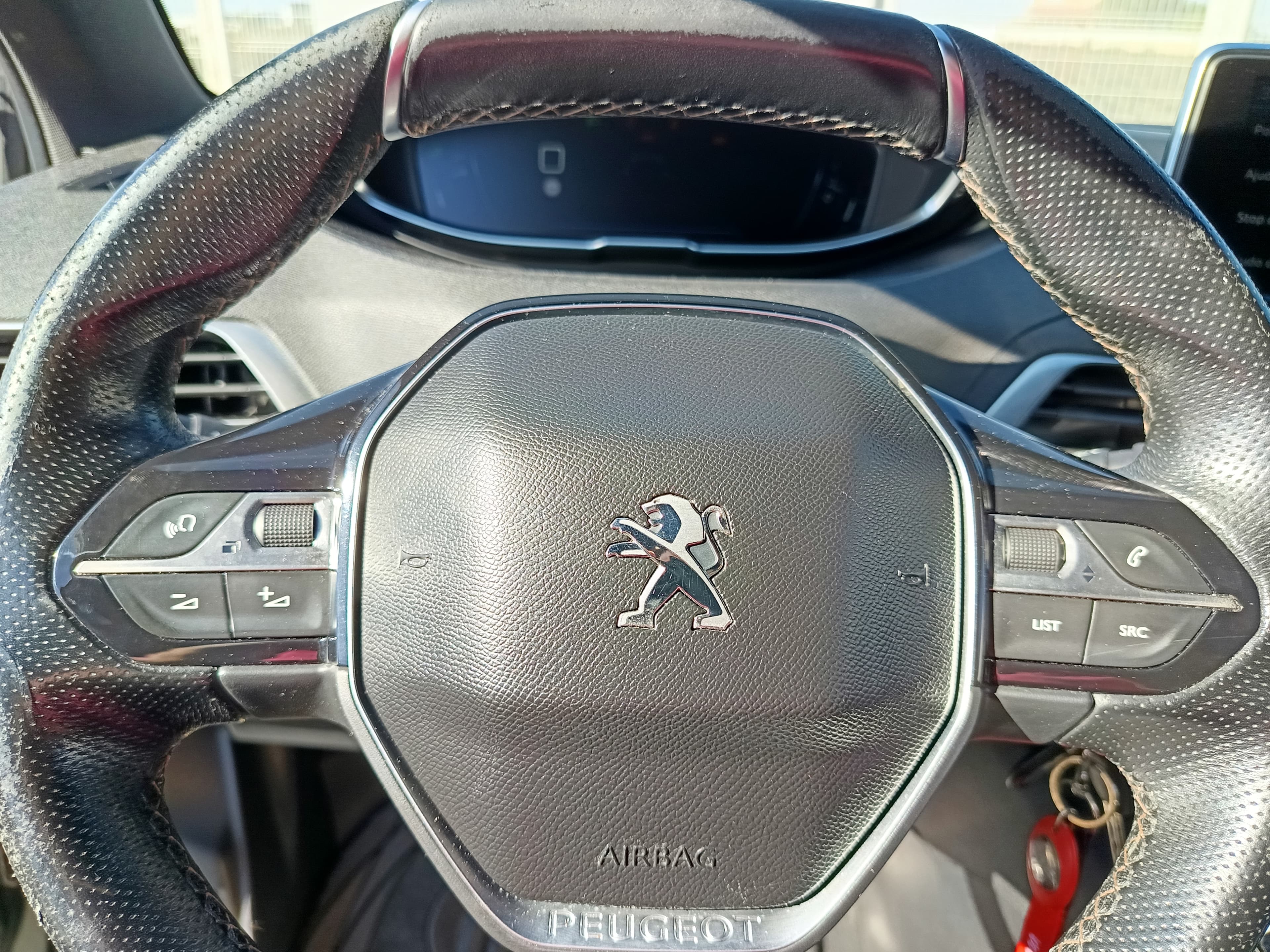 Peugeot 5008 · Ano 2018 — image 42