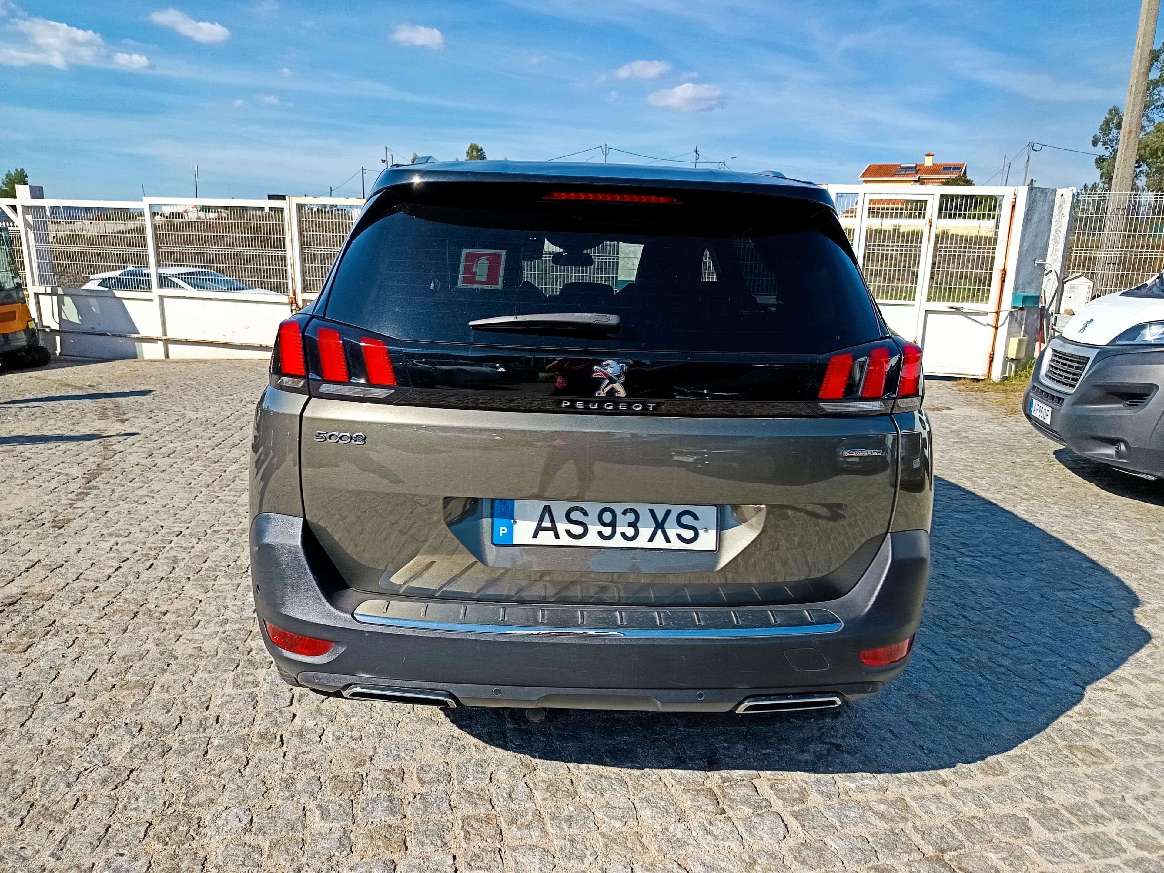Peugeot 5008 · Ano 2018 — image 6