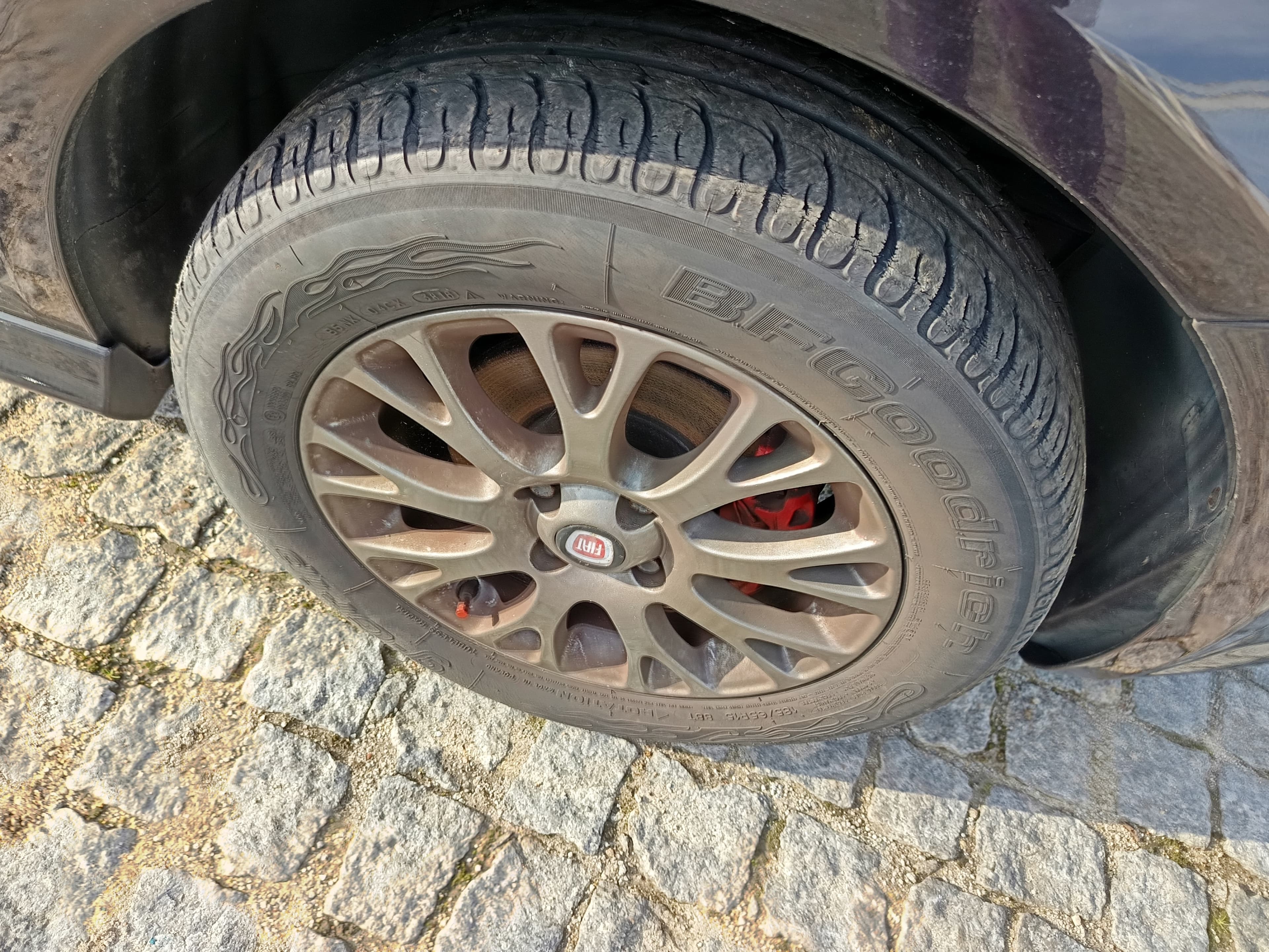 Fiat Punto · Ano 2010 — image 10