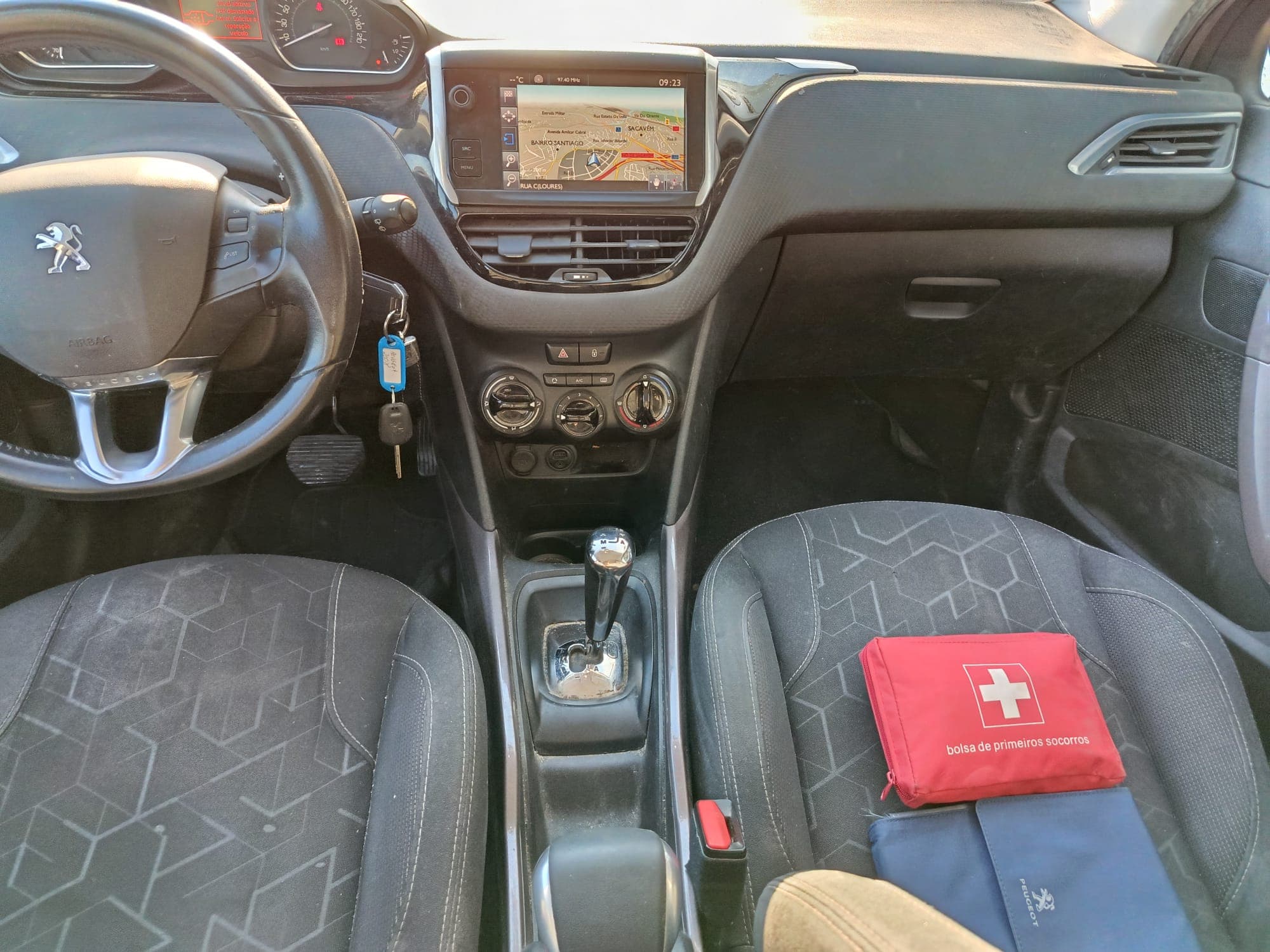 Peugeot 2008 · Ano 2015 — imagen 10