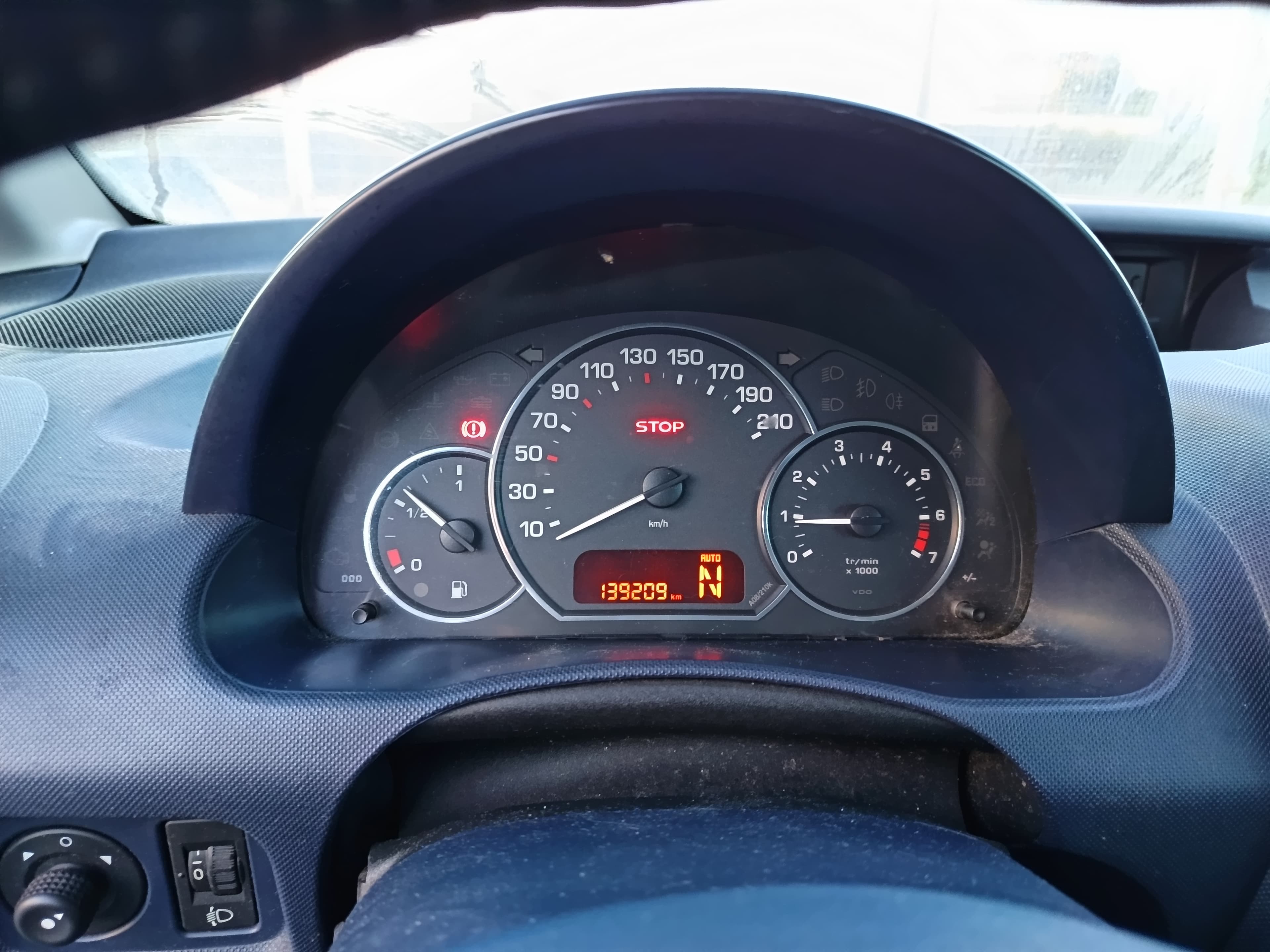 Peugeot 1007 1.4 · Ano 2005 — imagem 37