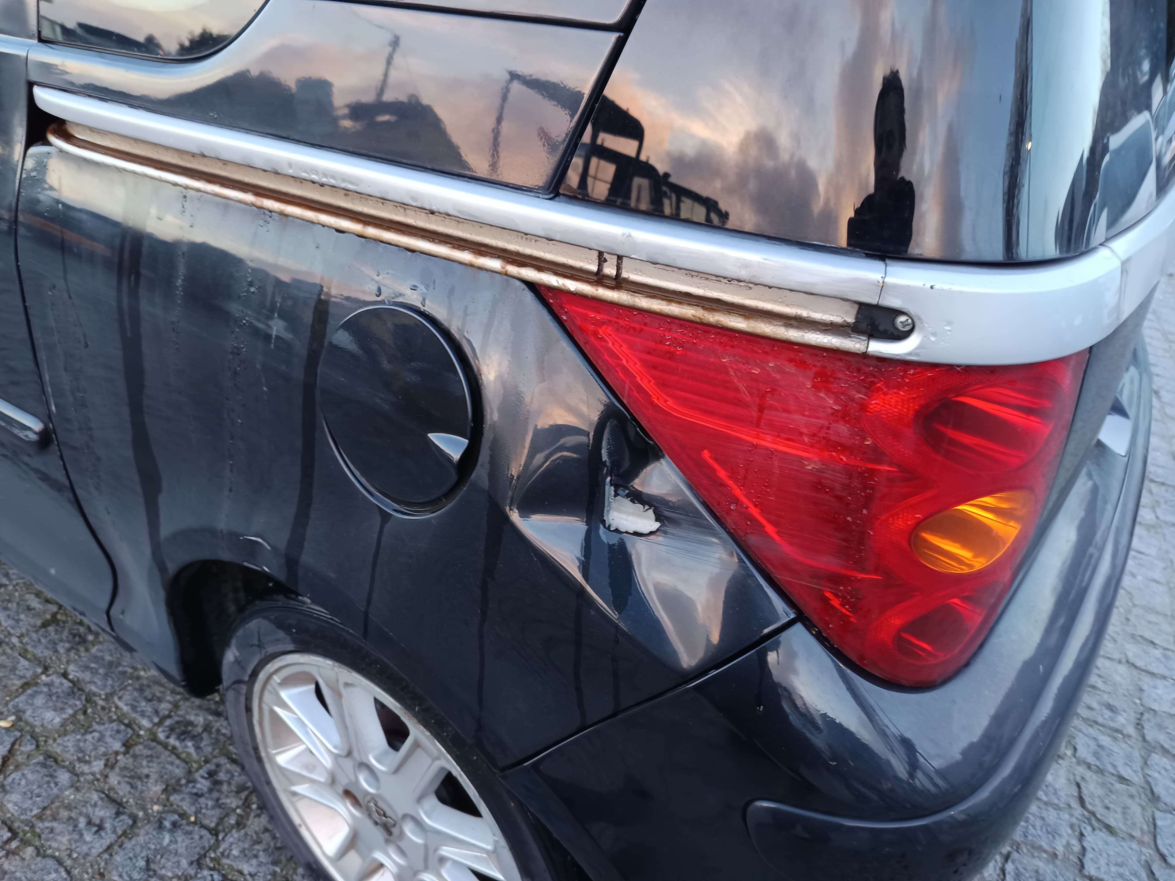 Peugeot 1007 1.4 · Ano 2005 — imagem 16