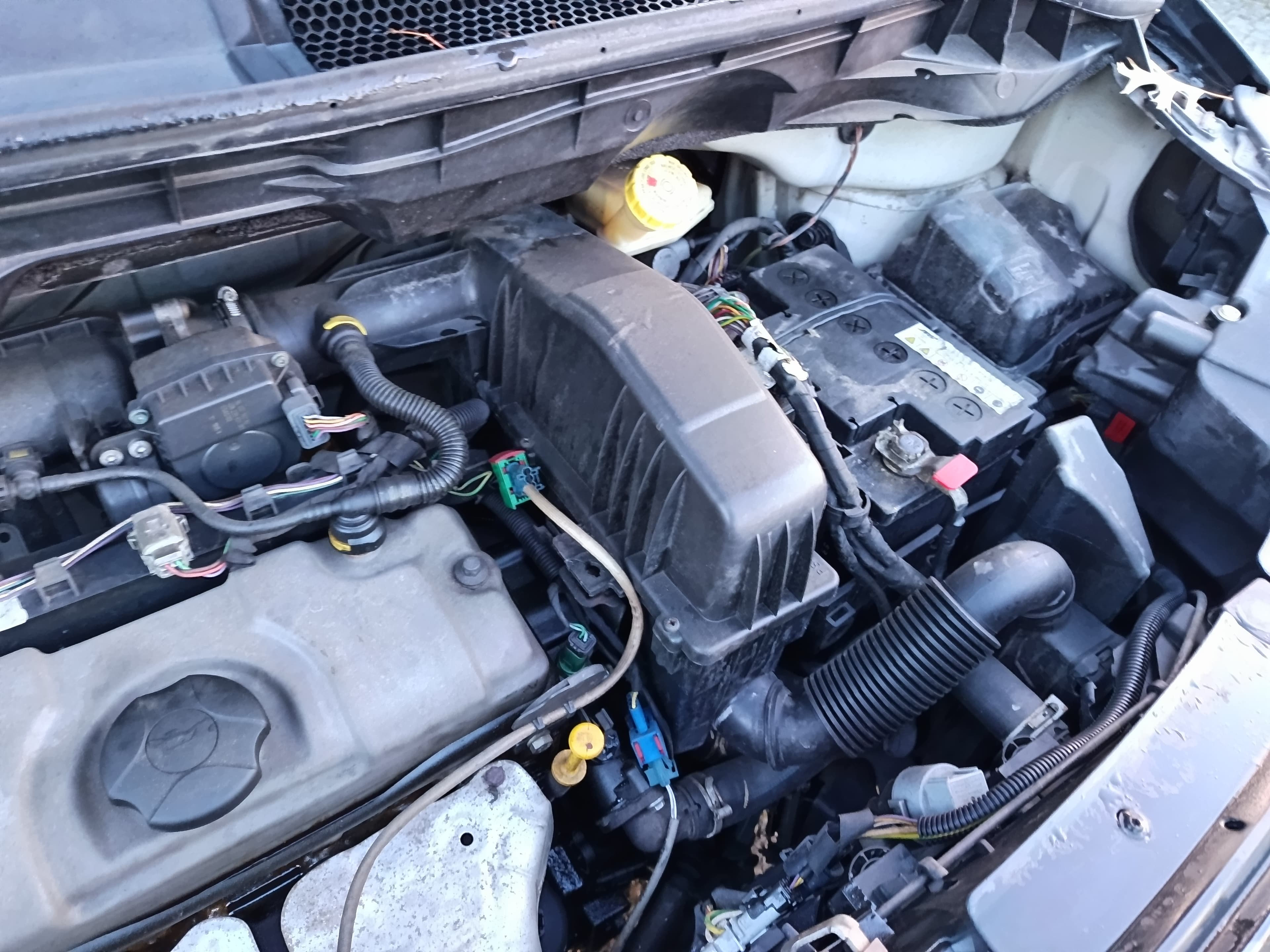 Peugeot 1007 1.4 · Ano 2005 — imagem 19