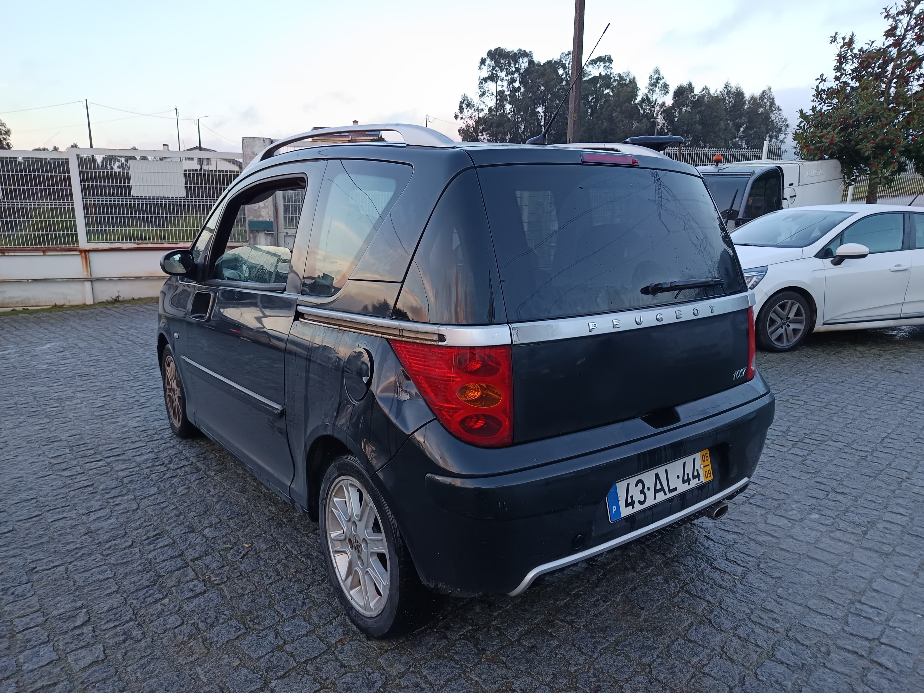 Peugeot 1007 1.4 · Ano 2005 — imagem 6
