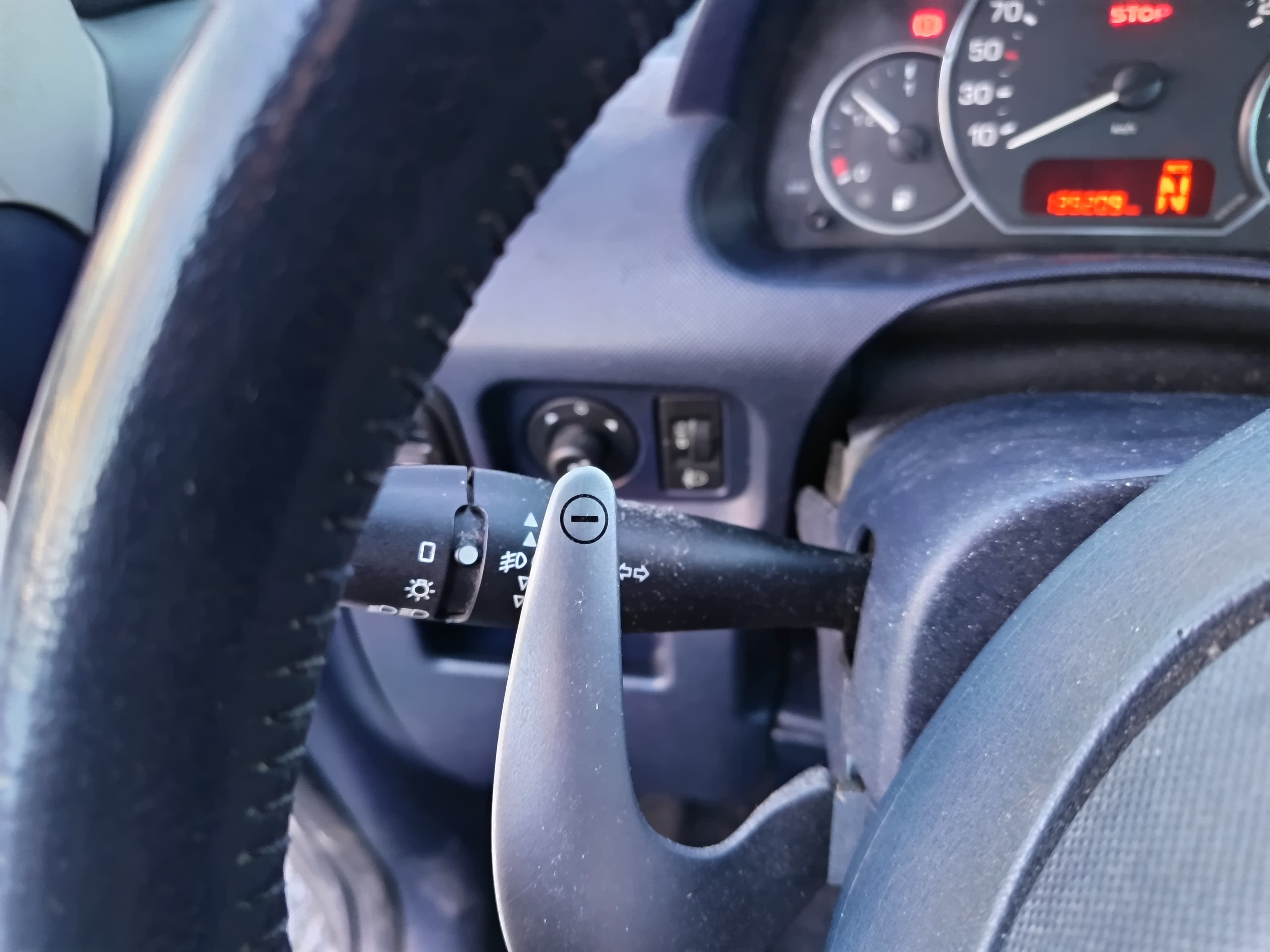 Peugeot 1007 1.4 · Ano 2005 — imagem 31